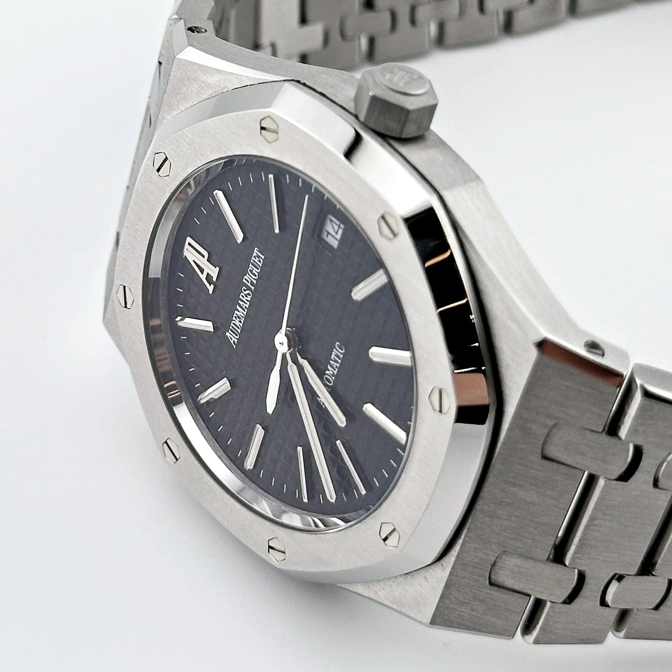 Audemars Piguet Royal Oak 15300ST.OO.1220ST.03 Selfwinding Stainless Steel Black Dial