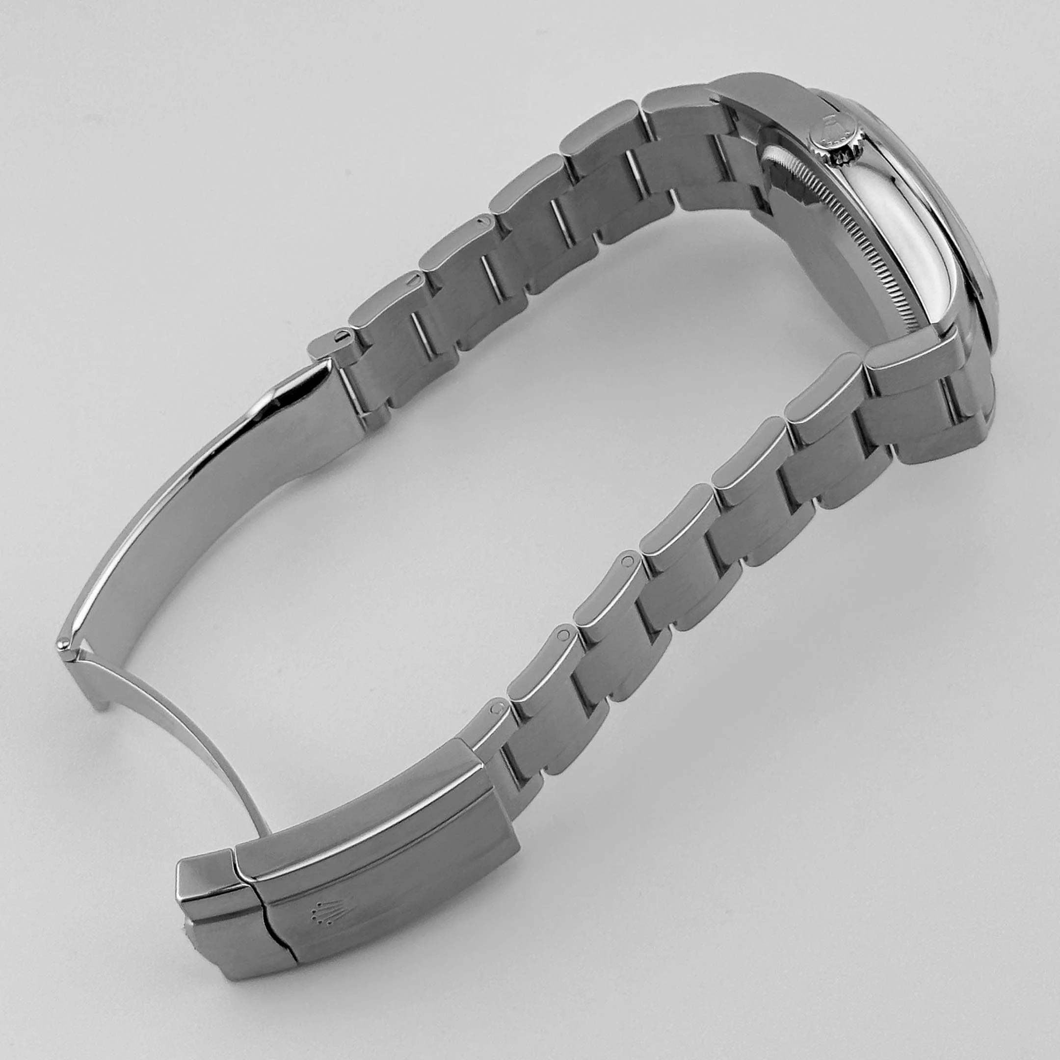 Rolex Oyster Perpetual 36 126000 Stainless Steel 'Celebration Motif' Dial (2024)