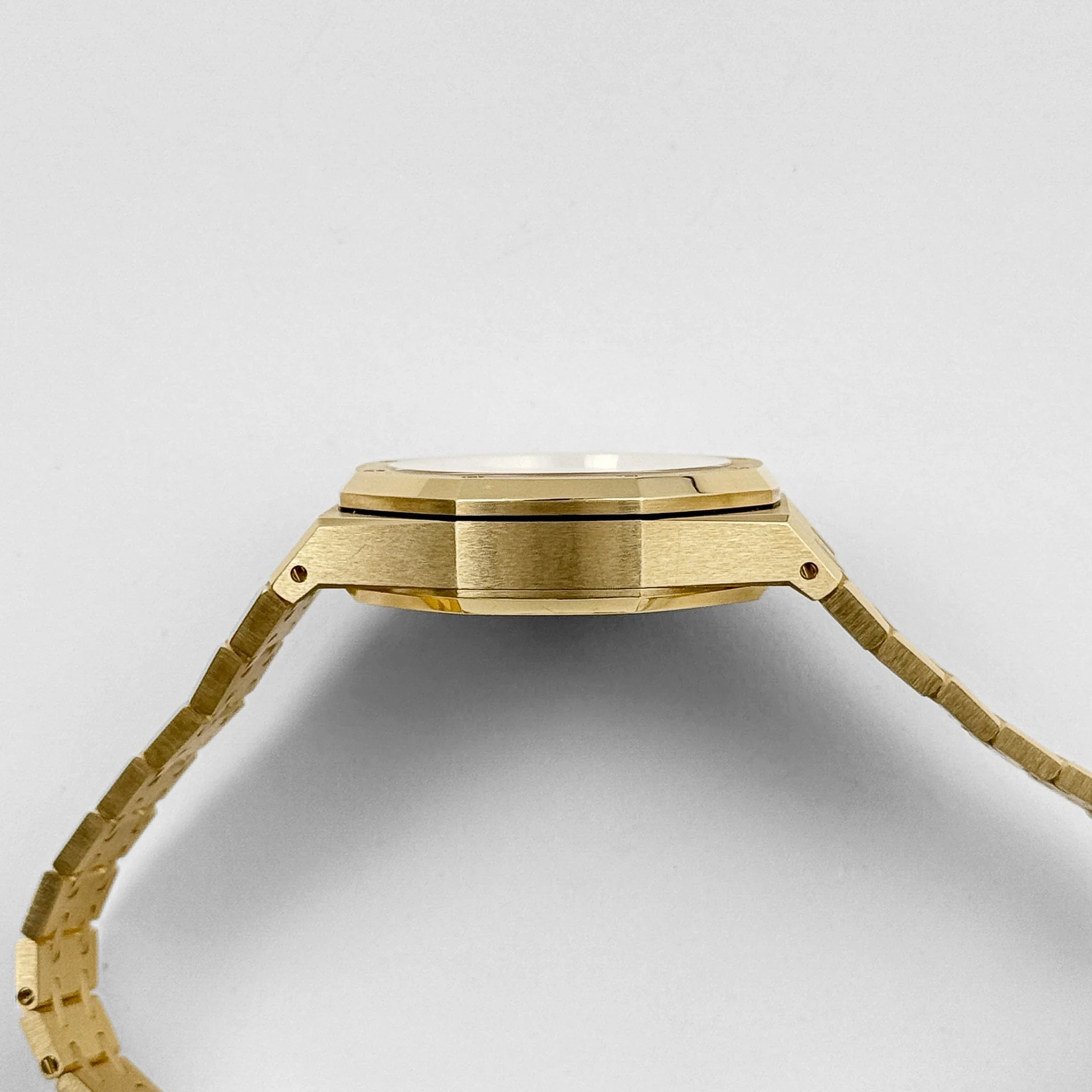 Audemars Piguet Royal Oak Chronograph 26240BA.OO.1320BA.01 '1017 ALYX 9SM' Yellow Gold Limited Edition of 202 (2023)