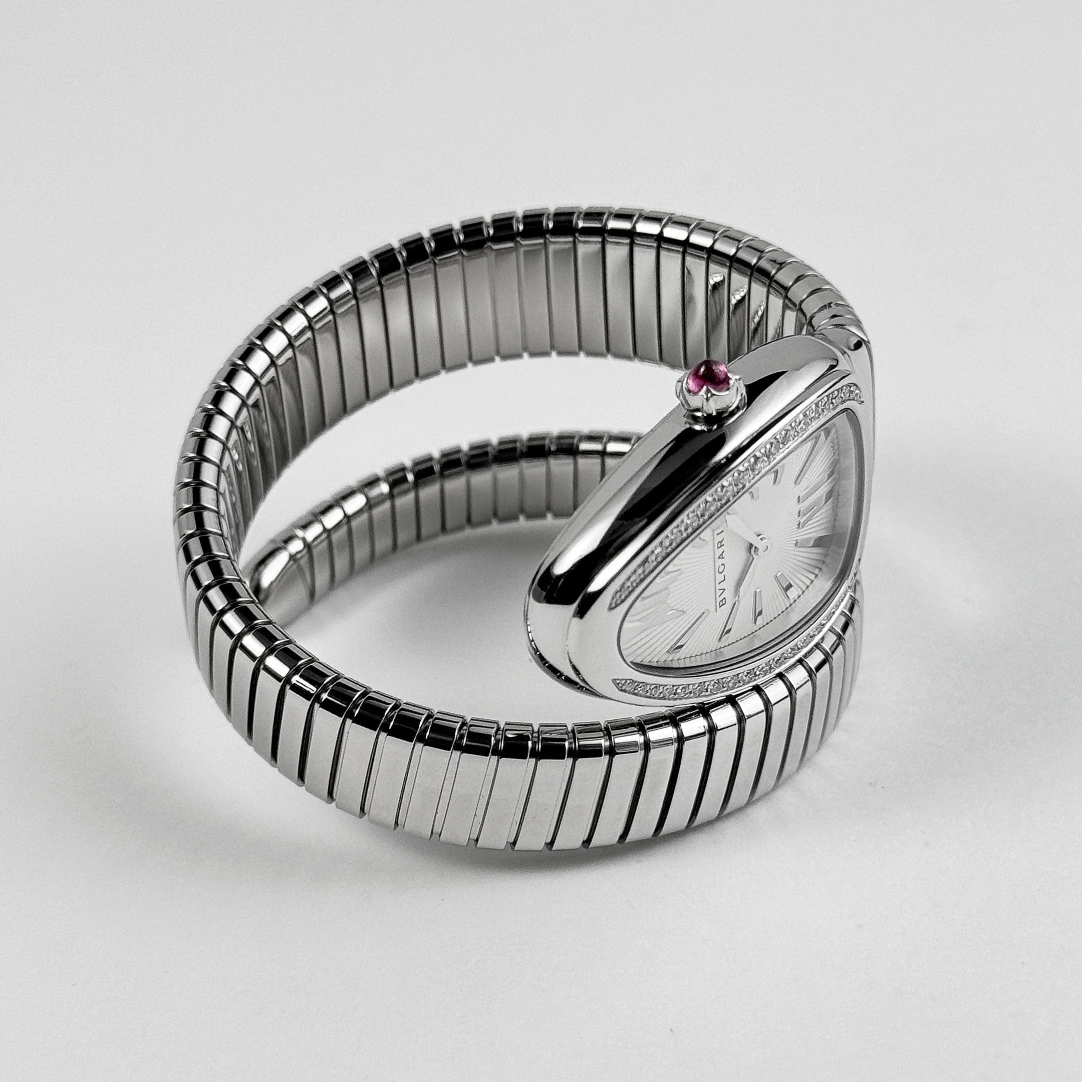 BVLGARI Serpenti Tubogas 101827 Stainless Steel Silver Opaline Dial Diamond Bezel Quartz (2023)
