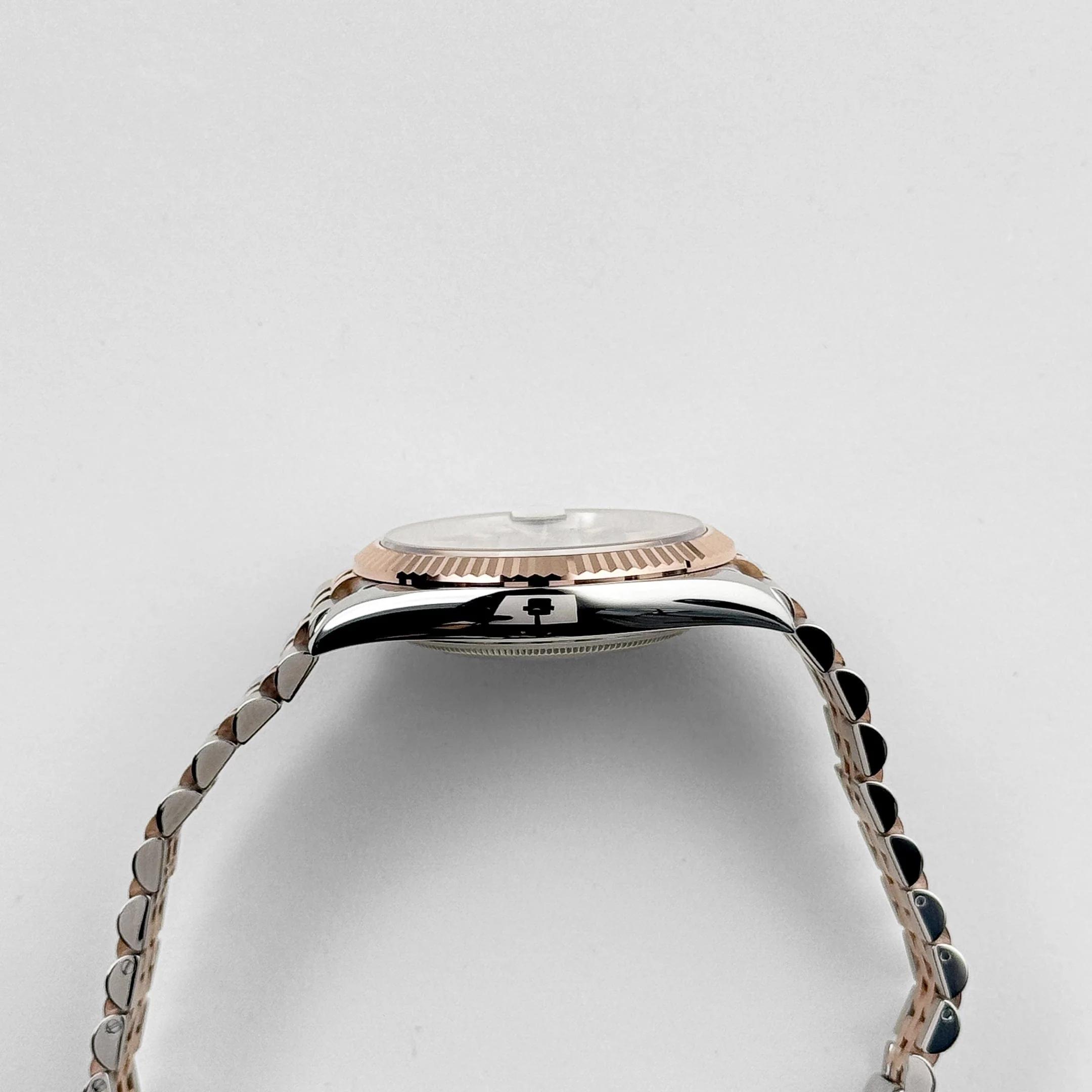 Rolex Datejust 41 126331 Rose Gold Stainless Steel Grey Motif Dial Jubilee (2024)