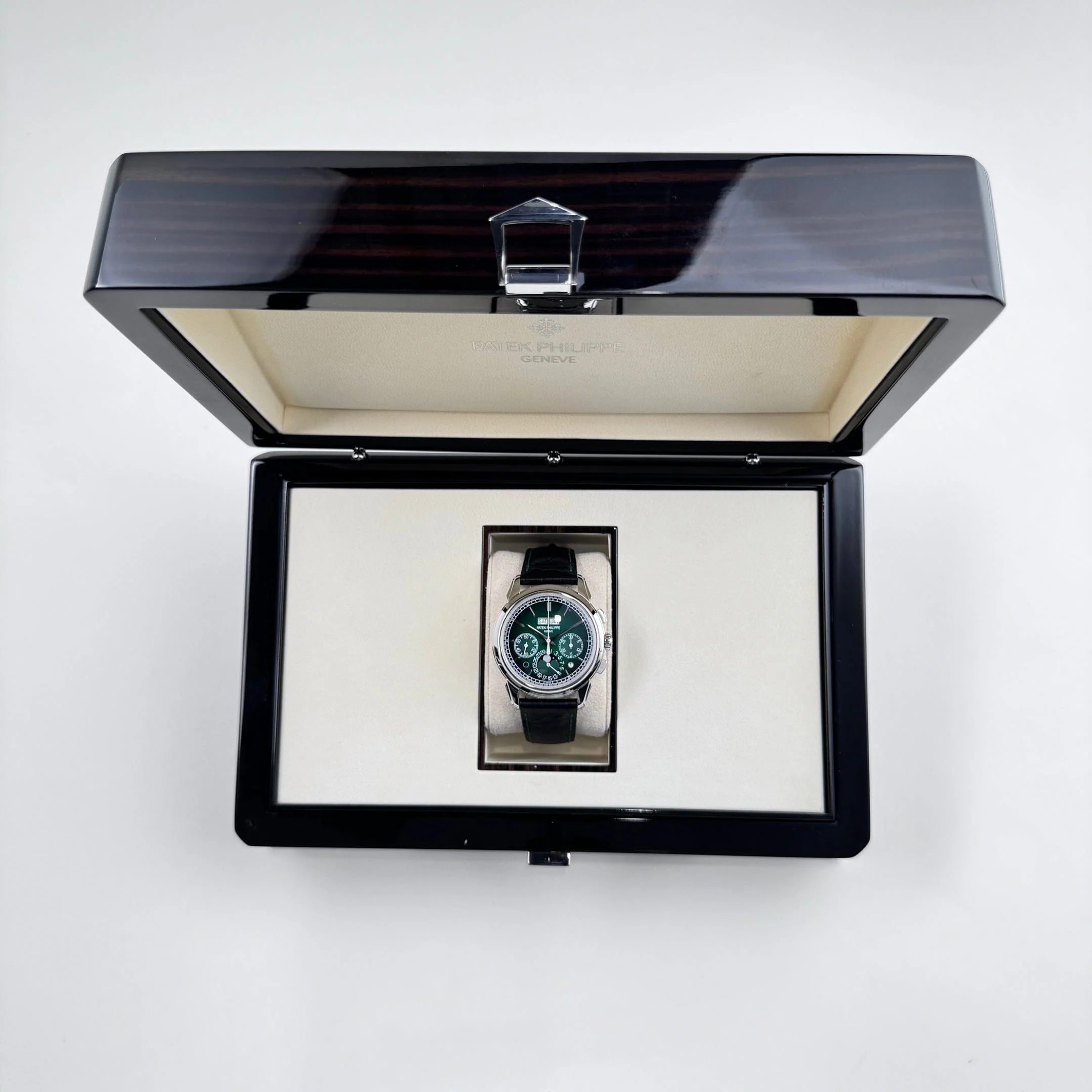 Patek Philippe Grand Complications 5270P-014 Perpetual Calendar Chronograph Platinum Green Dial