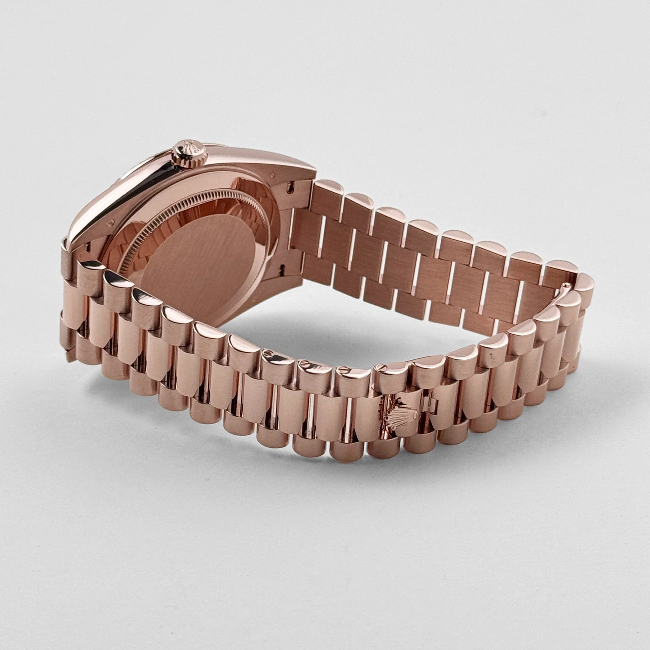 Rolex Day-Date 40 228235 Rose Gold Chocolate Roman Dial (2025)