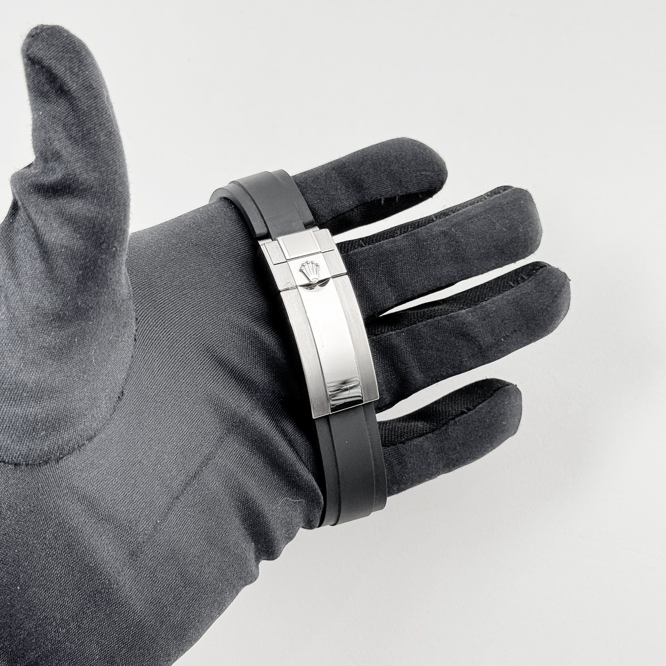 Rolex Yacht-Master 42 226679TBR White Gold Black Dial Diamond Bezel