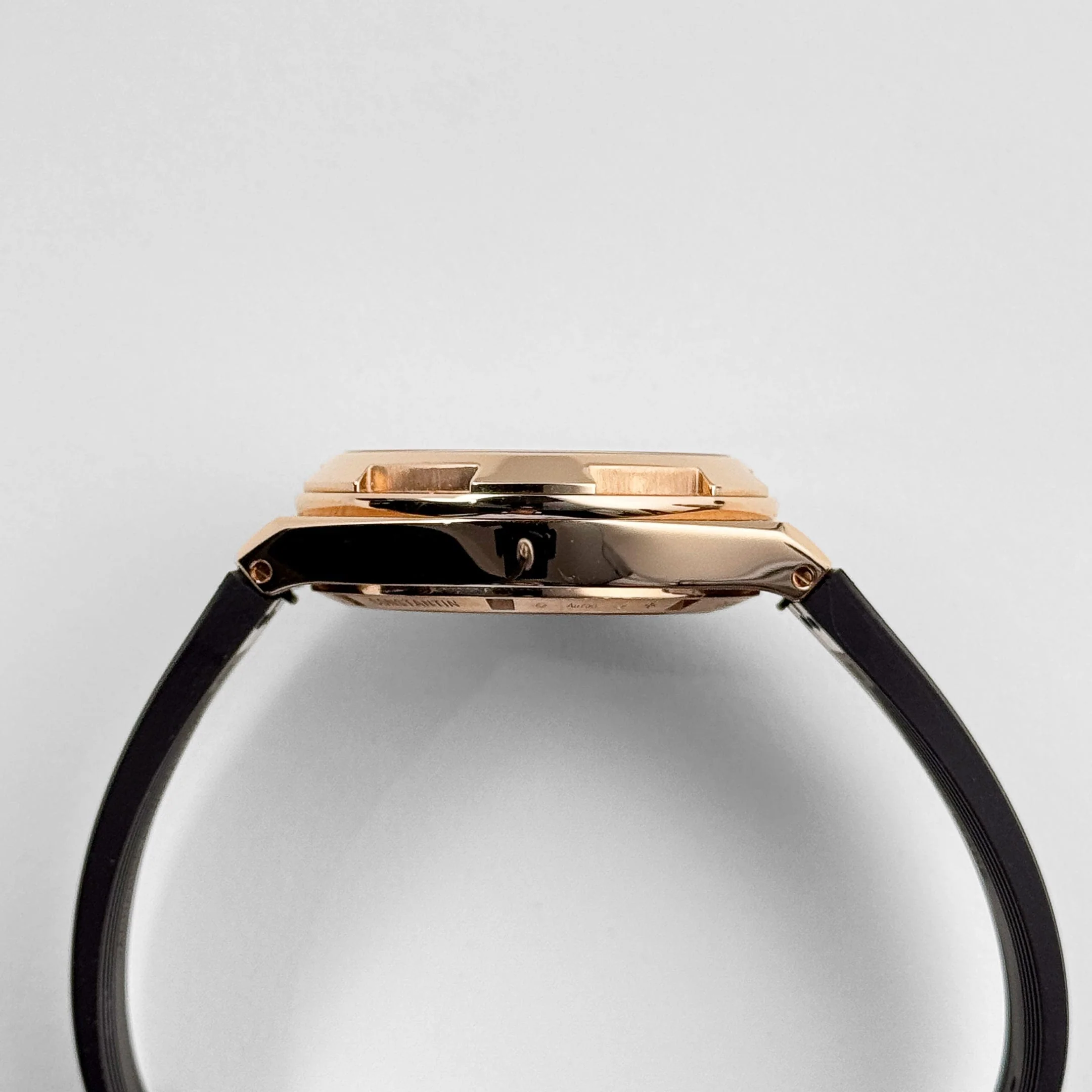 Vacheron Constantin Overseas Dual Time 7900V/000R-B336 Rose Gold Silver Dial