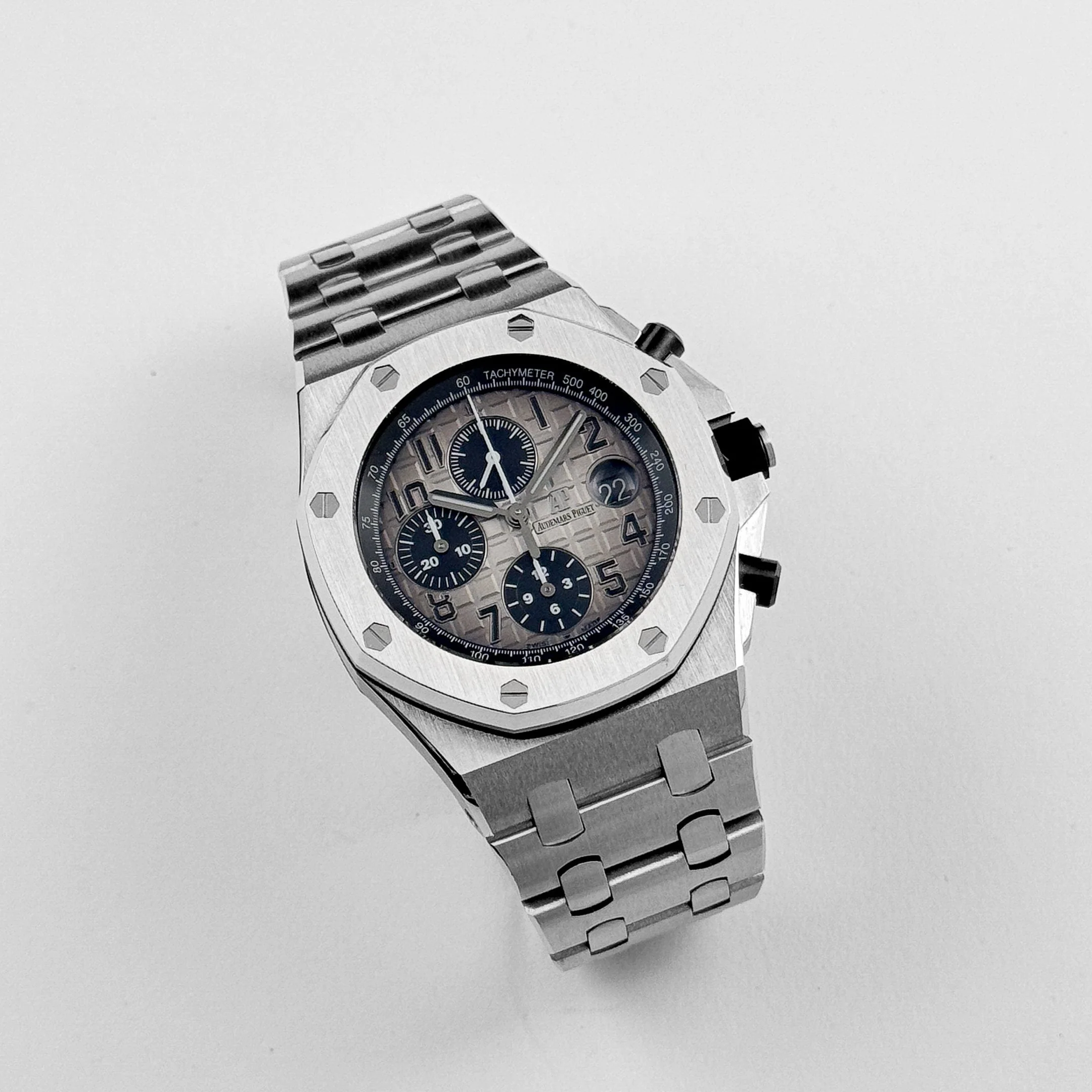 Audemars Piguet Royal Oak Offshore Chronograph 26470PT.OO.1000PT.01 Platinum Grey Dial Limited Edition of 50 (2017)