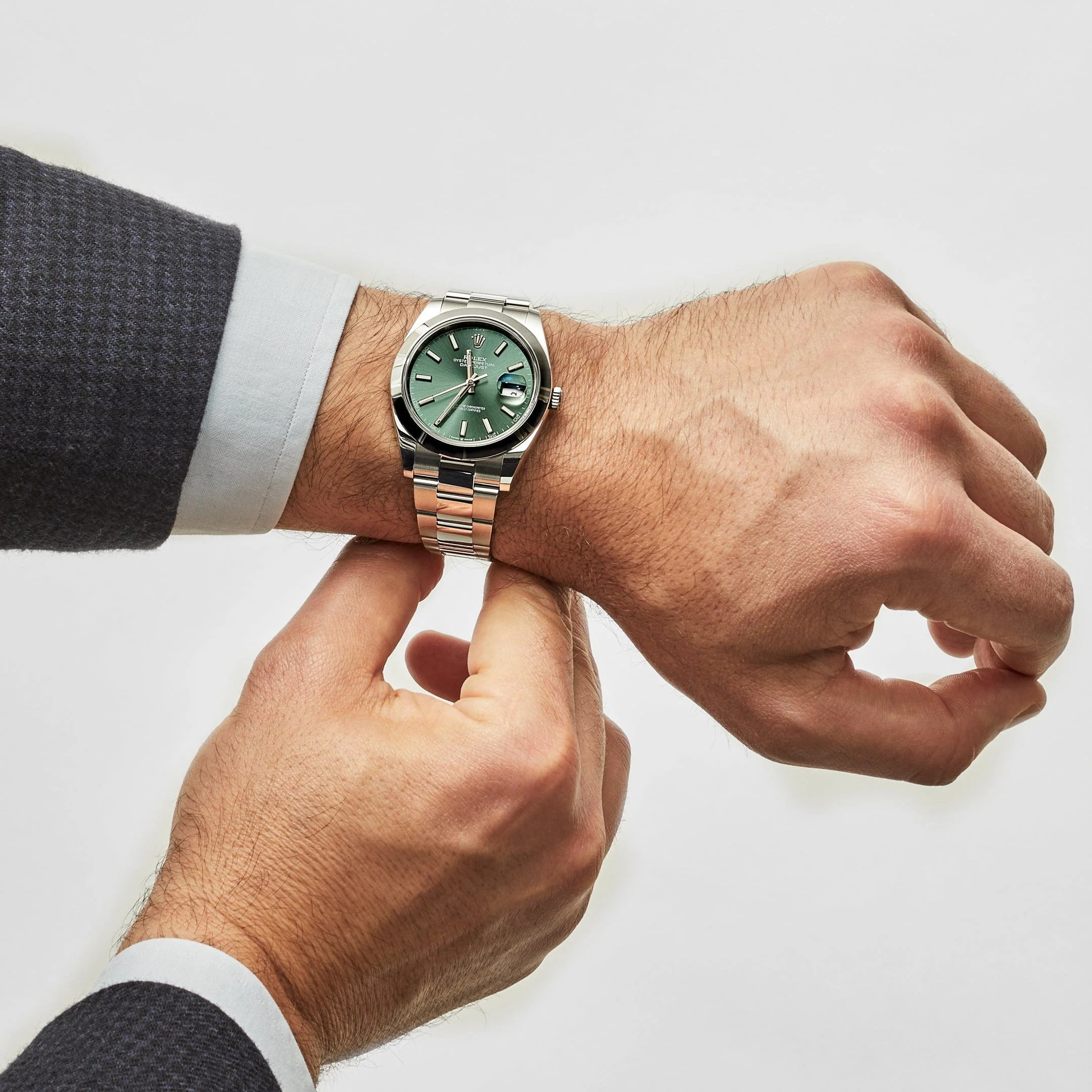 Rolex Datejust 41 126300 Stainless Steel Green Dial Oyster (2025)