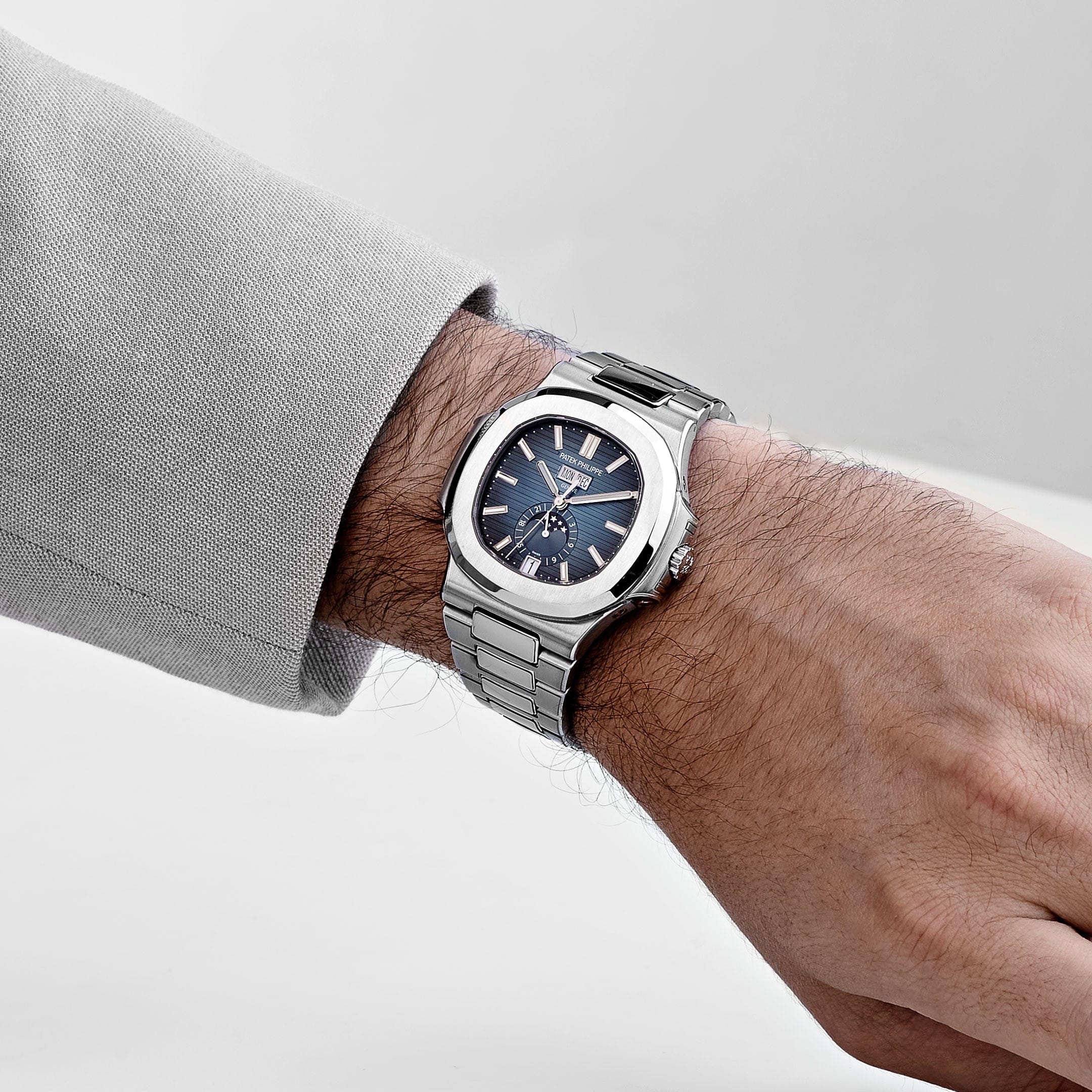 Patek Philippe Nautilus 5726/1A-014 Annual Calendar Stainless Steel Blue Dial (2025)