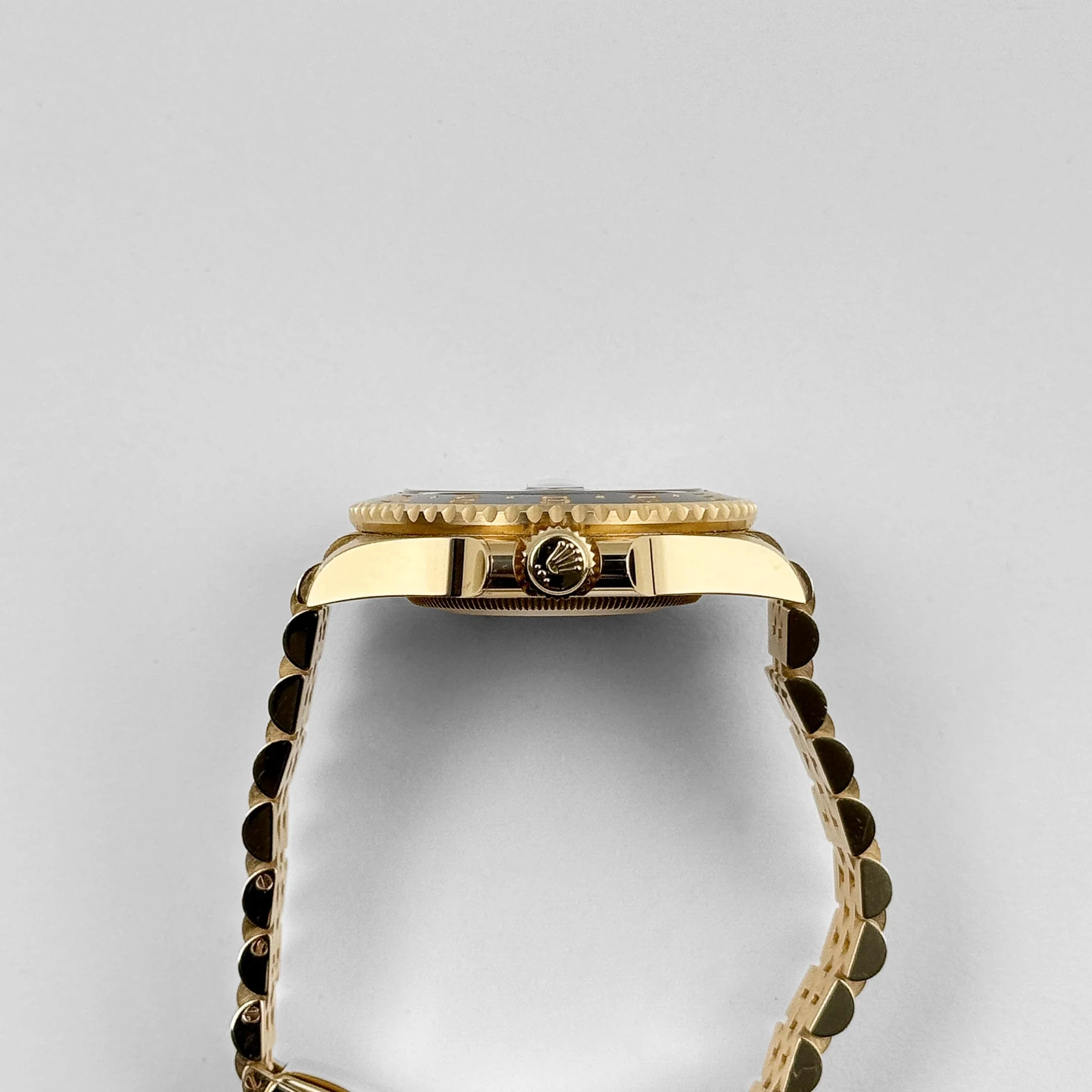 Rolex GMT-Master II 126718GRNR Yellow Gold Black Dial Jubilee (2023)