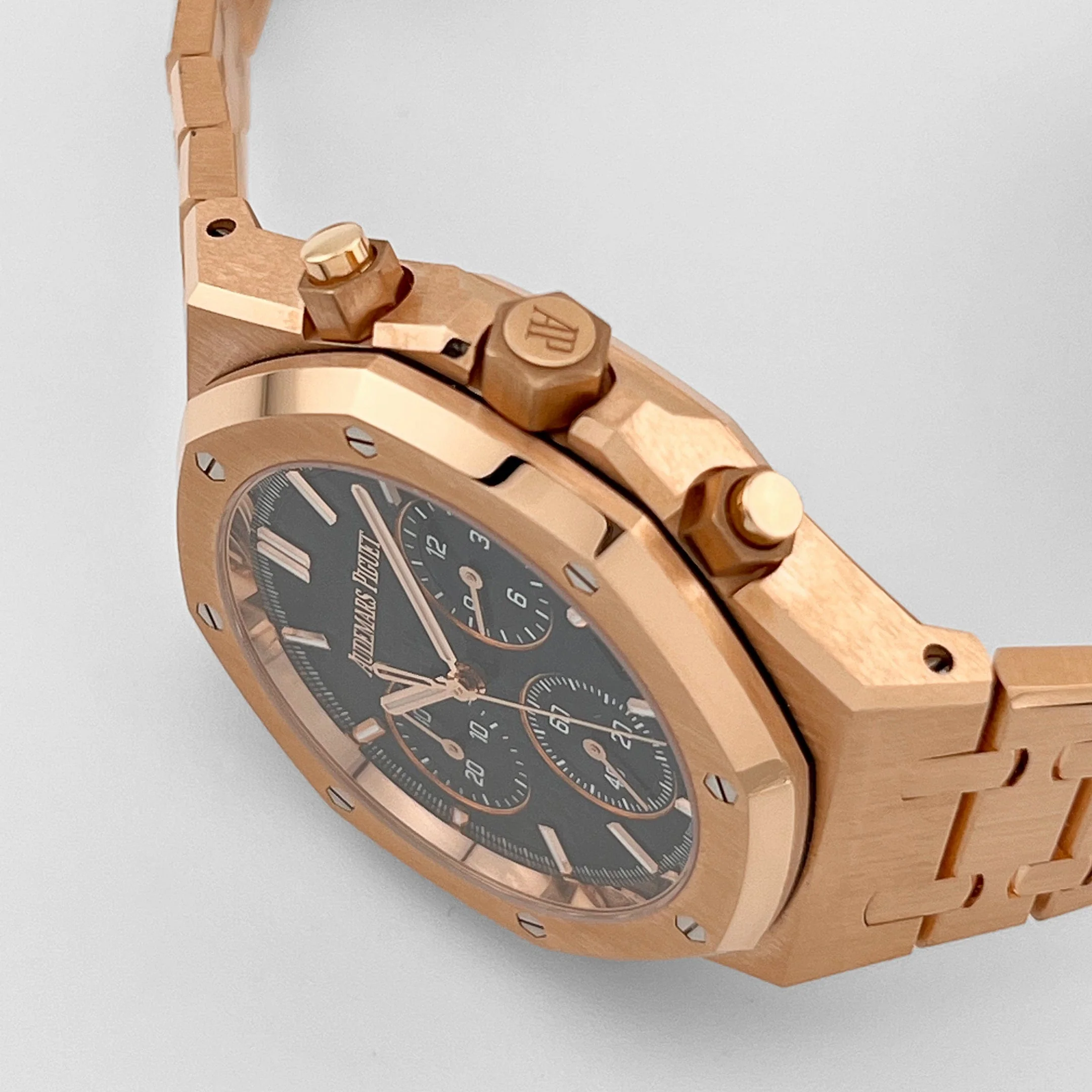 Audemars Piguet Royal Oak 26240OR.OO.1320OR.05 Chronograph Blue Dial (2024)