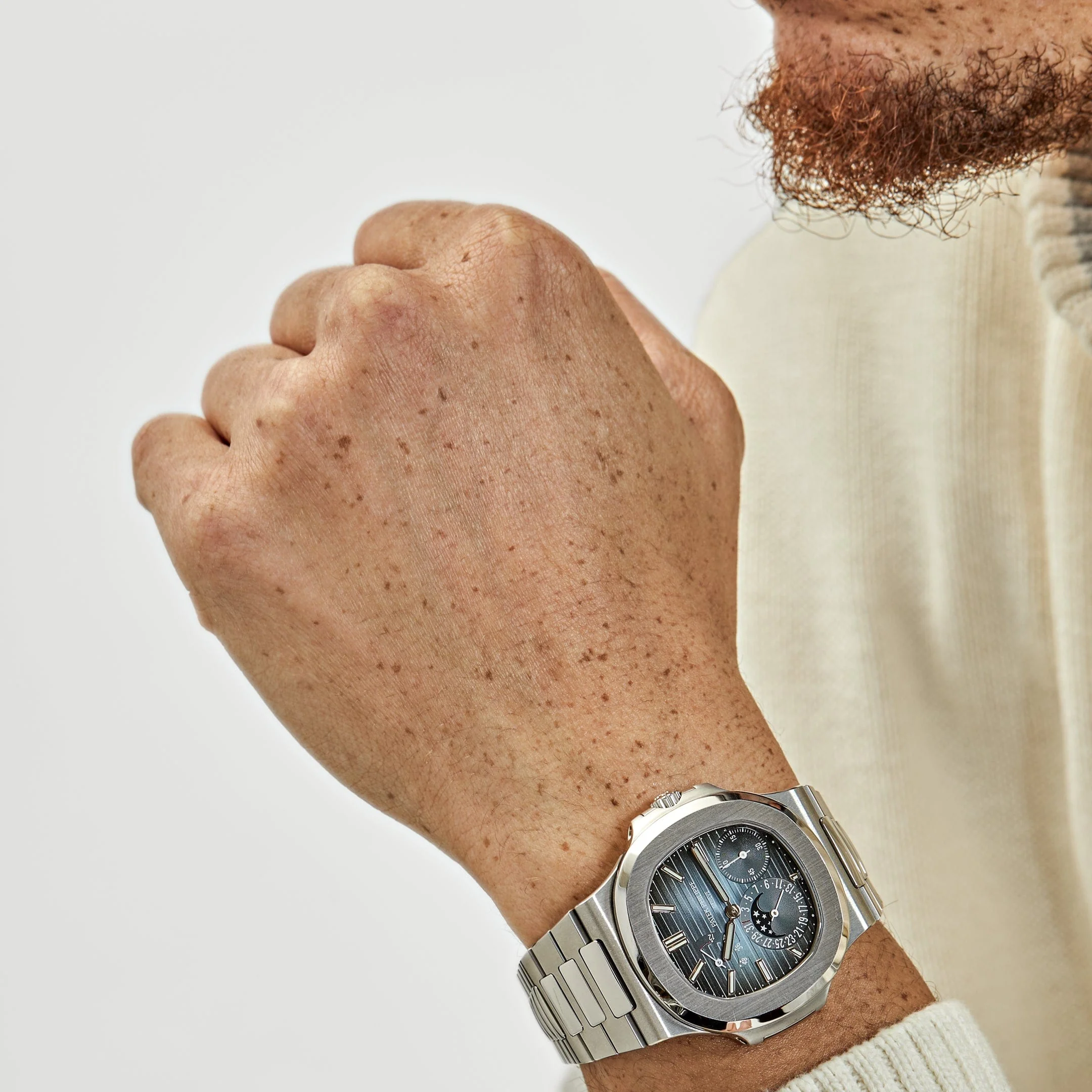 Patek Philippe Nautilus 5712/1A-001 Stainless Steel Blue Dial Moon Phases (2020)