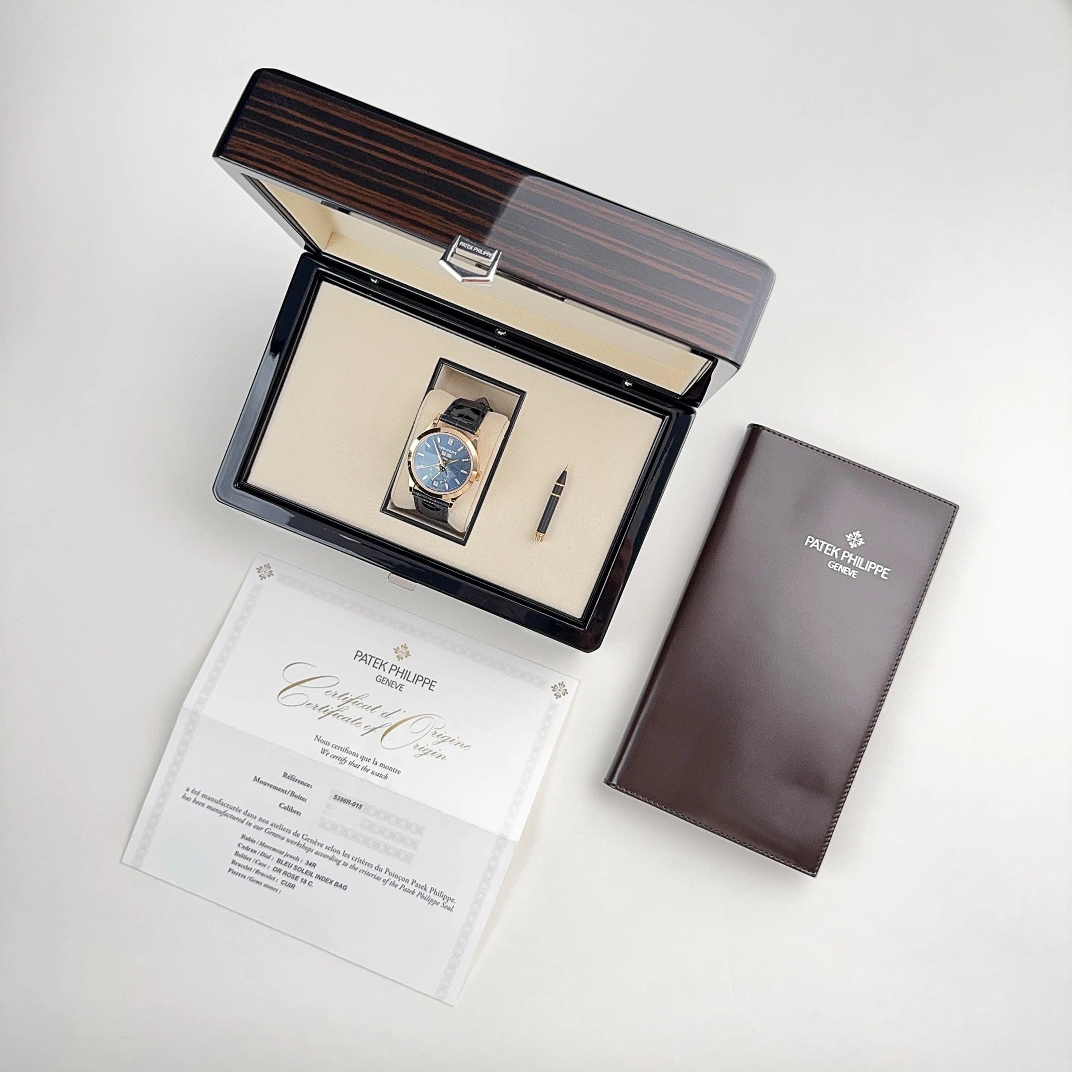 Patek Philippe Complications 5396R-015 Annual Calendar Rose Gold Blue Dial (2019)