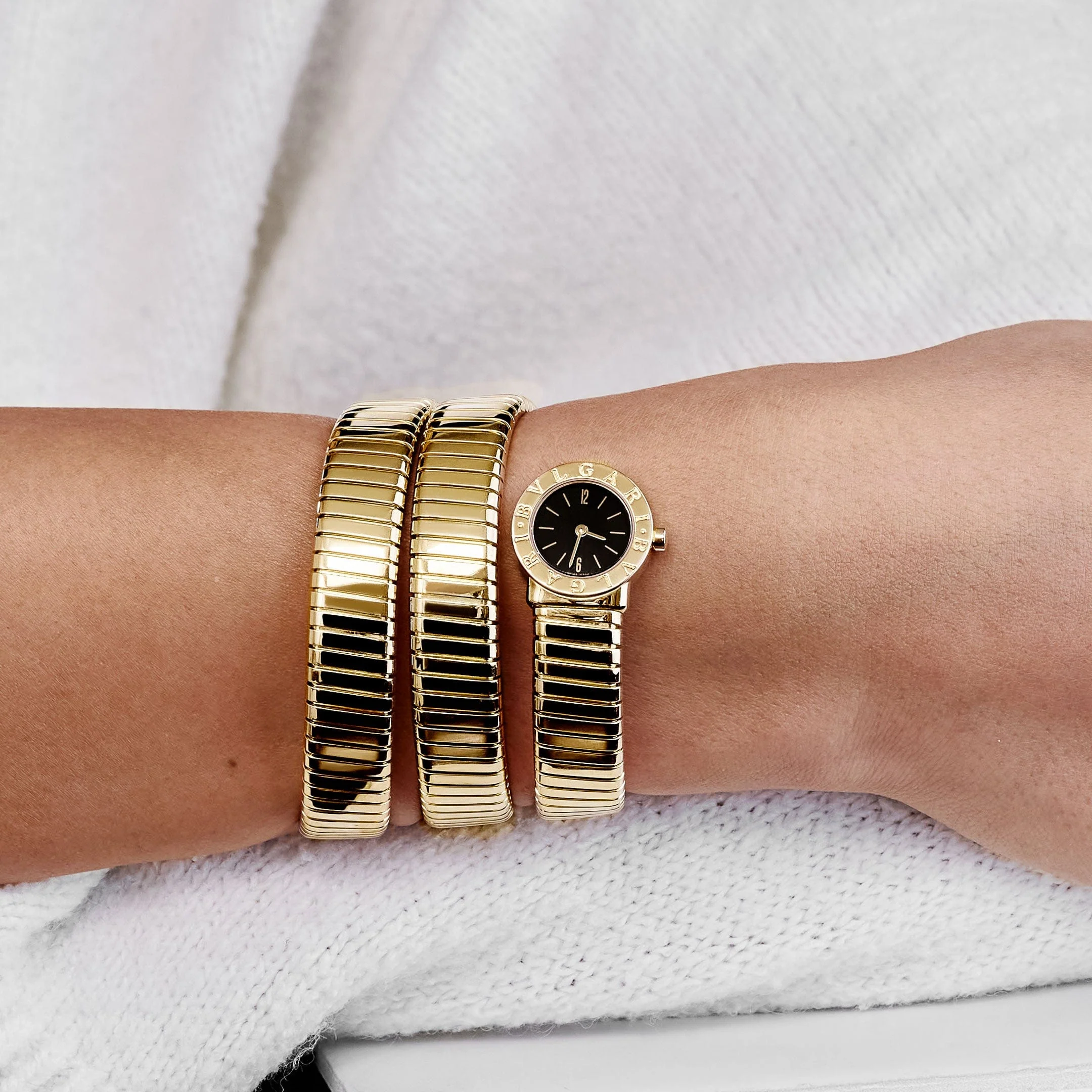 BVLGARI Tubogas BB191T 3 Row Yellow Gold Black Dial Quartz