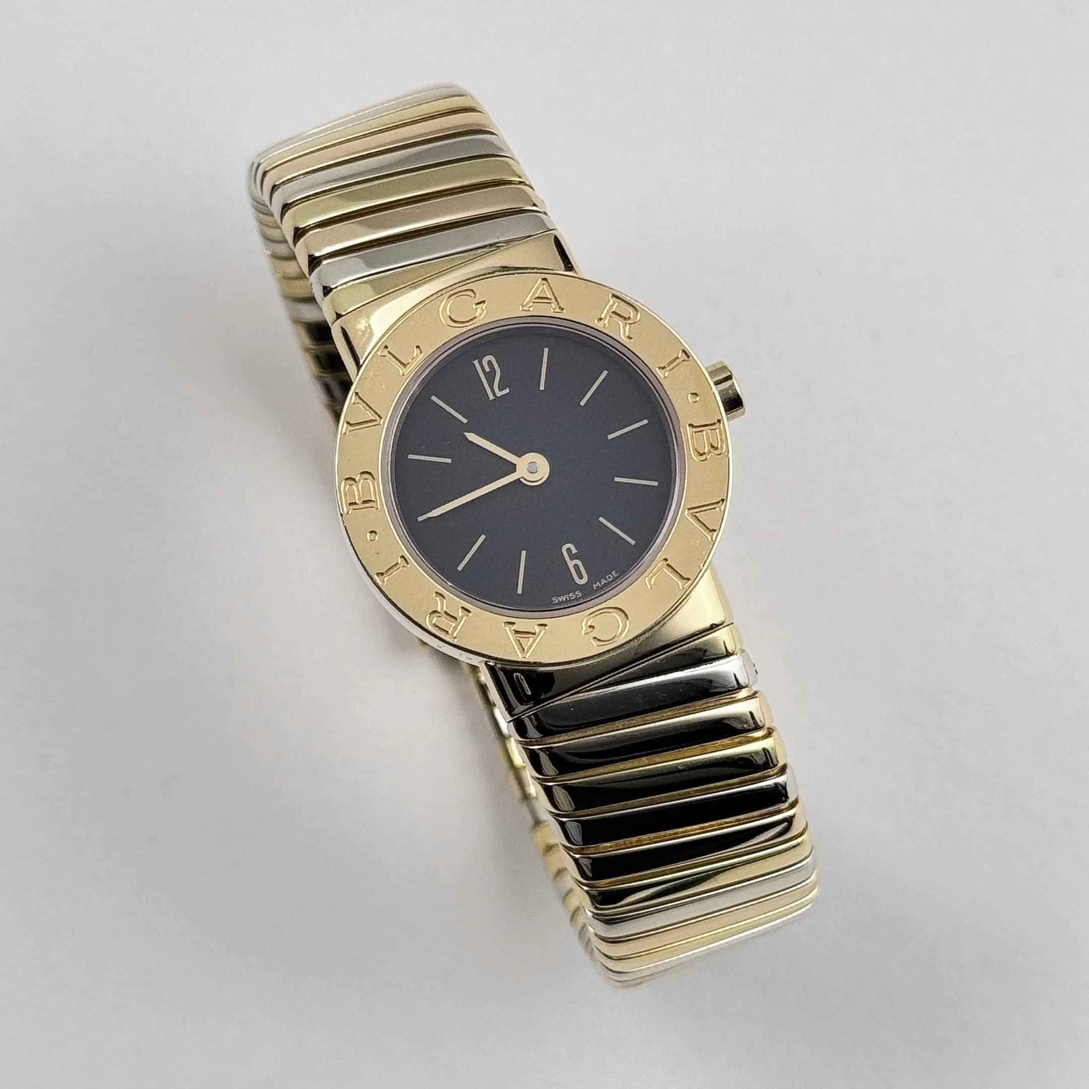 BVLGARI Tubogas BB232T 1 Row Tri Color Black Dial Quartz