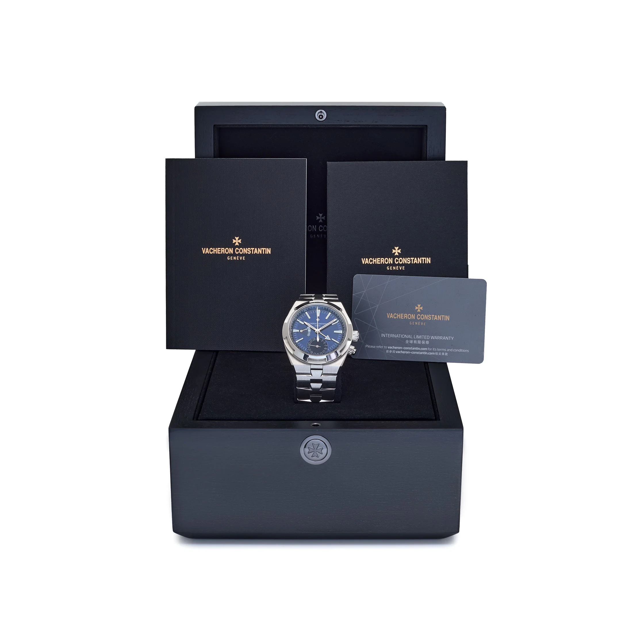 Vacheron Constantin Overseas Dual Time 7900V/110A-B334 Stainless Steel Blue Dial