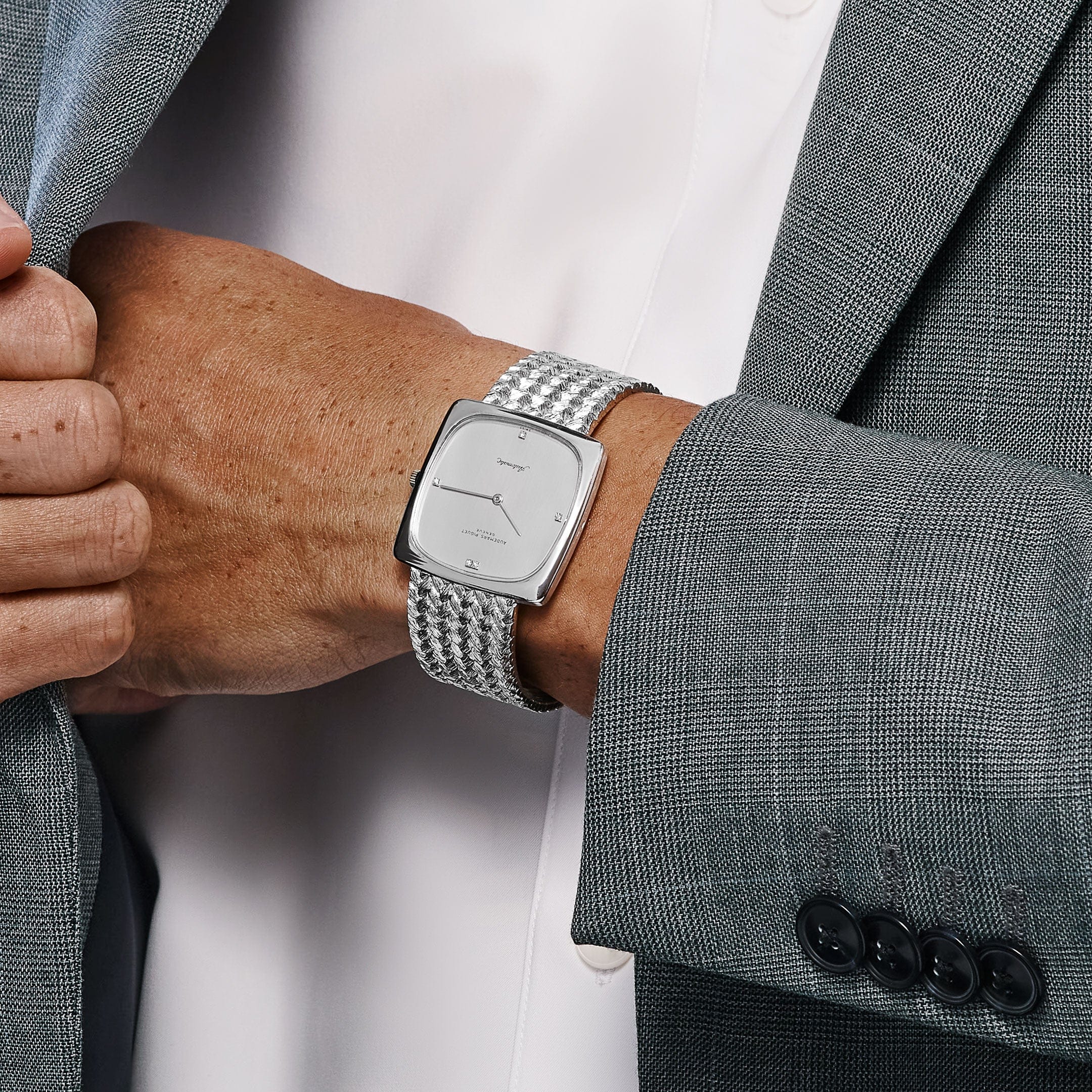 Audemars Piguet Jumbo Square White Gold Silver Diamond Dial