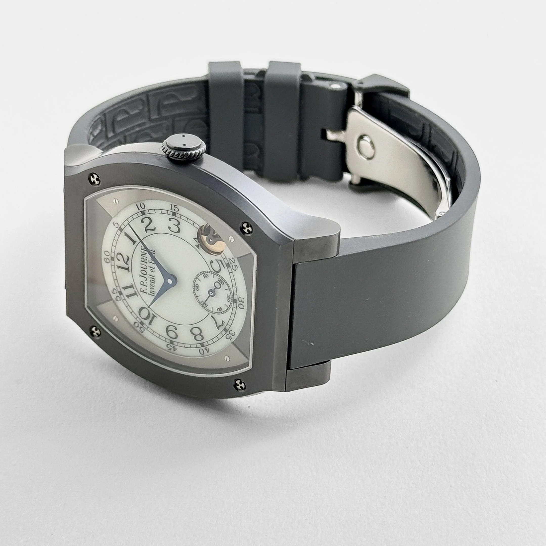 F.P.Journe Élégante 48 Ref. ELHT Titalyt Luminescent White Dial (2022)