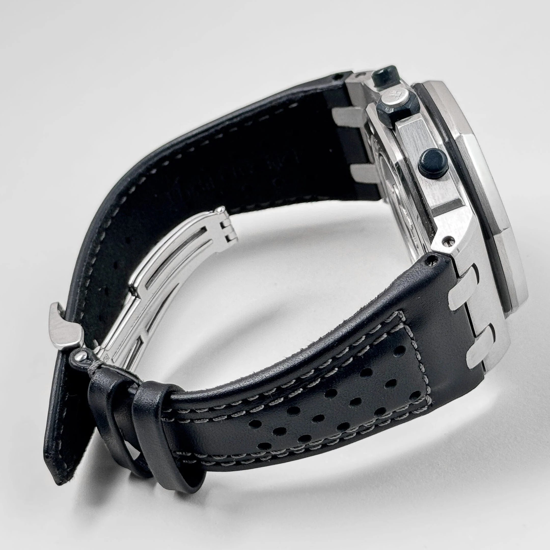 Audemars Piguet Royal Oak Offshore 26182ST.OO.D018CR.01 'Sachin Tendulkar' Chronograph Limited Edition of 300