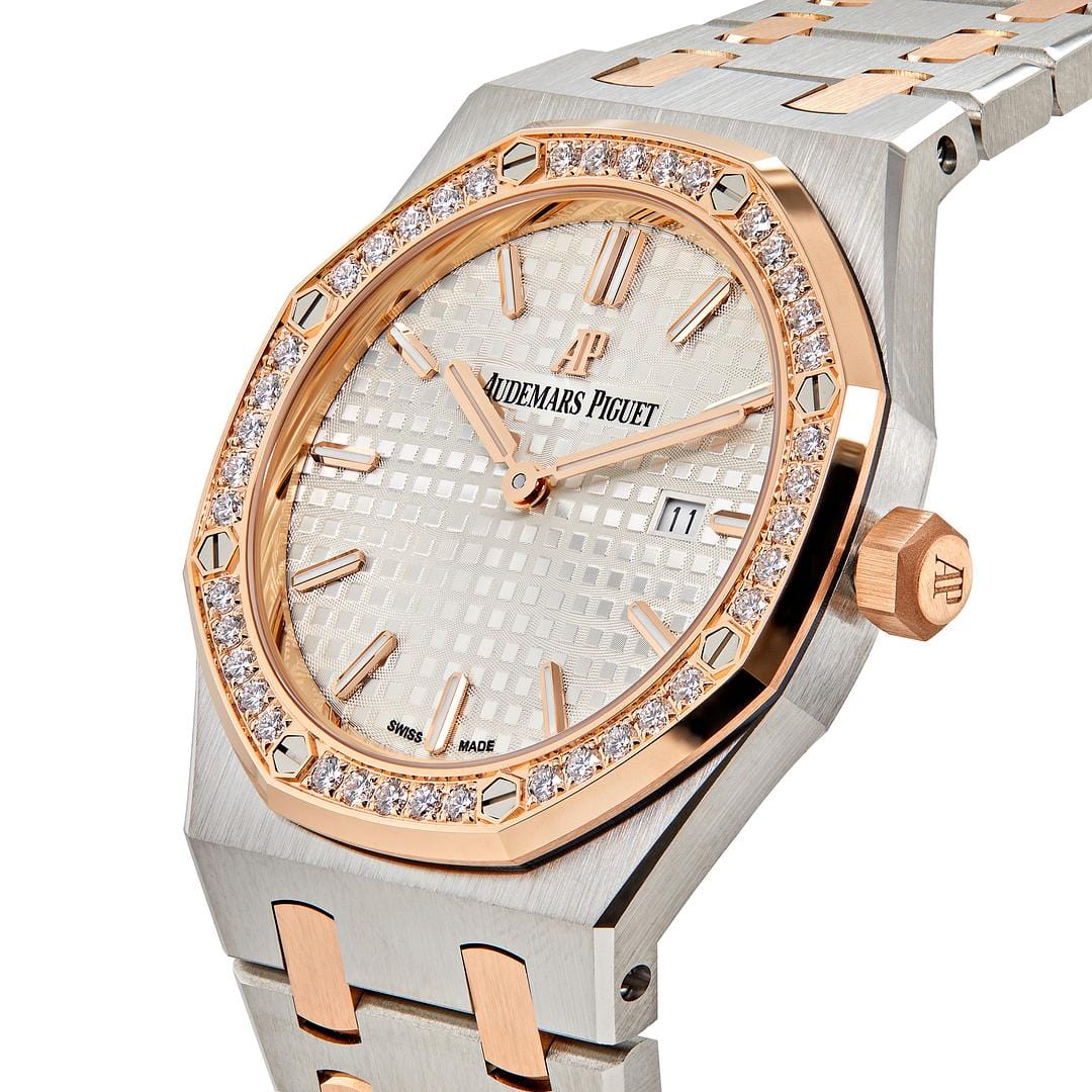 Audemars Piguet Royal Oak 67651SR.ZZ.1261SR.01 'Ladies' Rose Gold Stainless Steel Silver-Toned Dial Diamond Bezel Quartz
