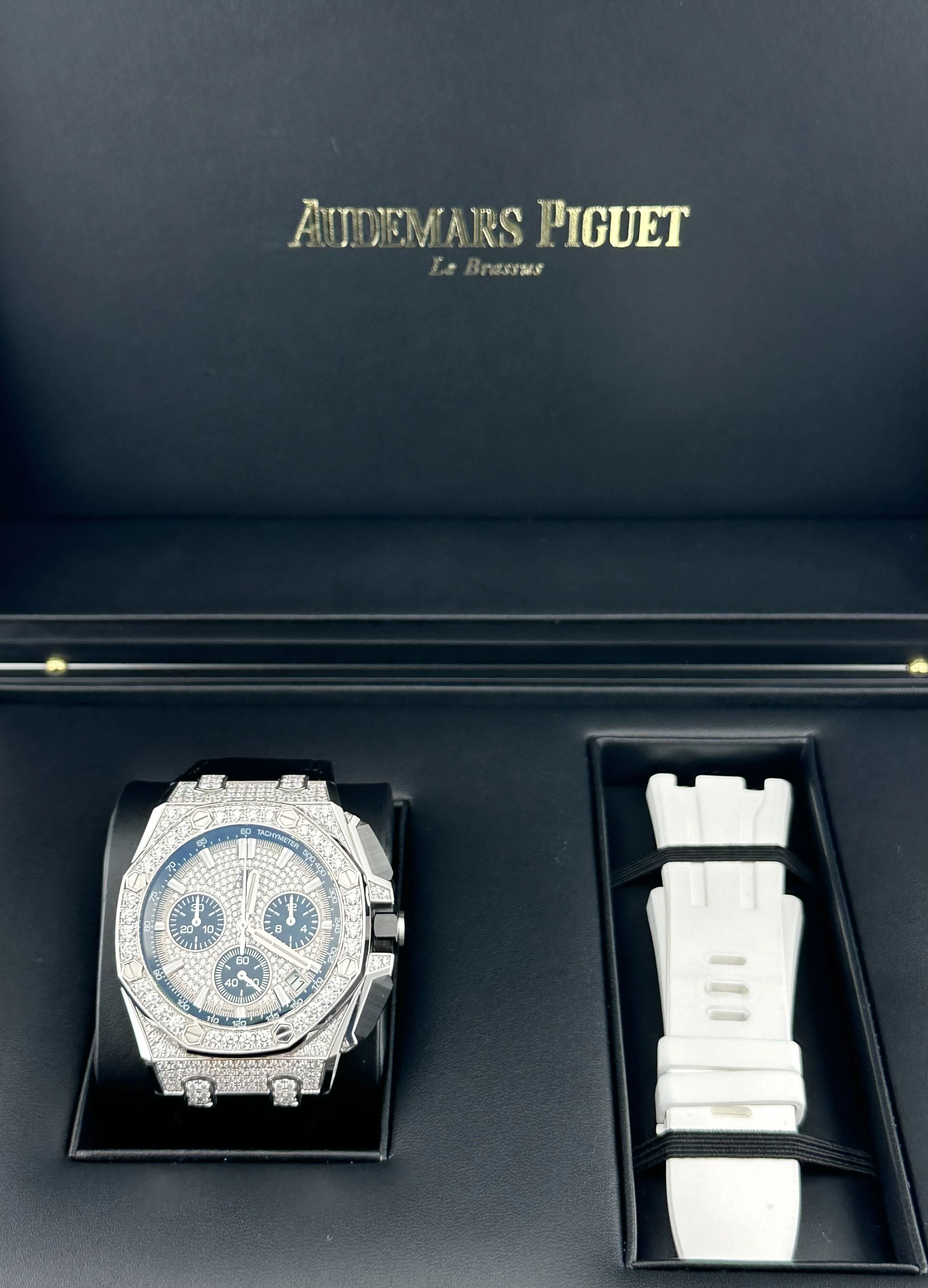 Audemars Piguet Royal Oak Offshore 26423BC.ZZ.D002CA.01 Chronograph Diamond Case And Bezel