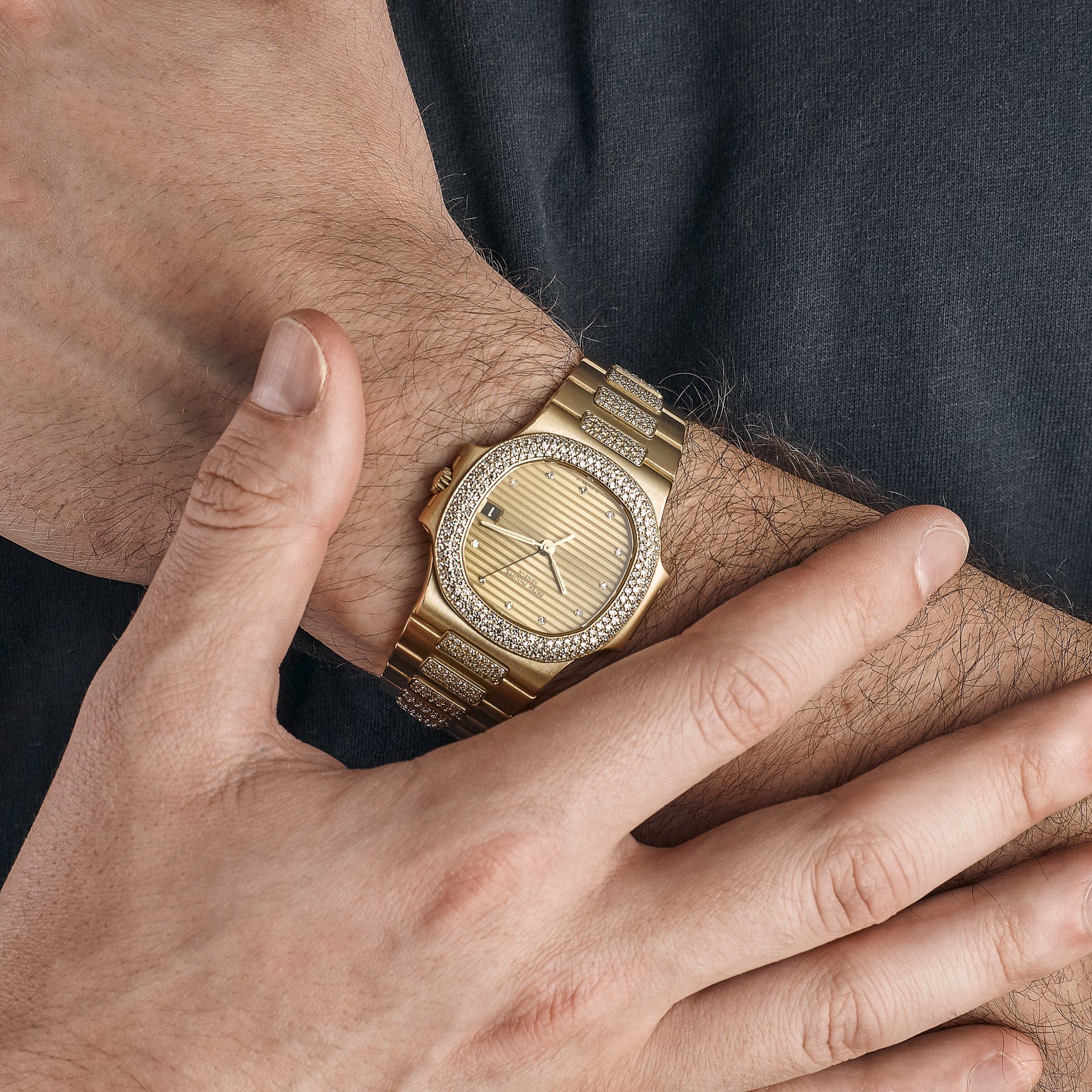 Patek Philippe Nautilus 3800/5 Yellow Gold Glided Gold Diamond Dial (1983)