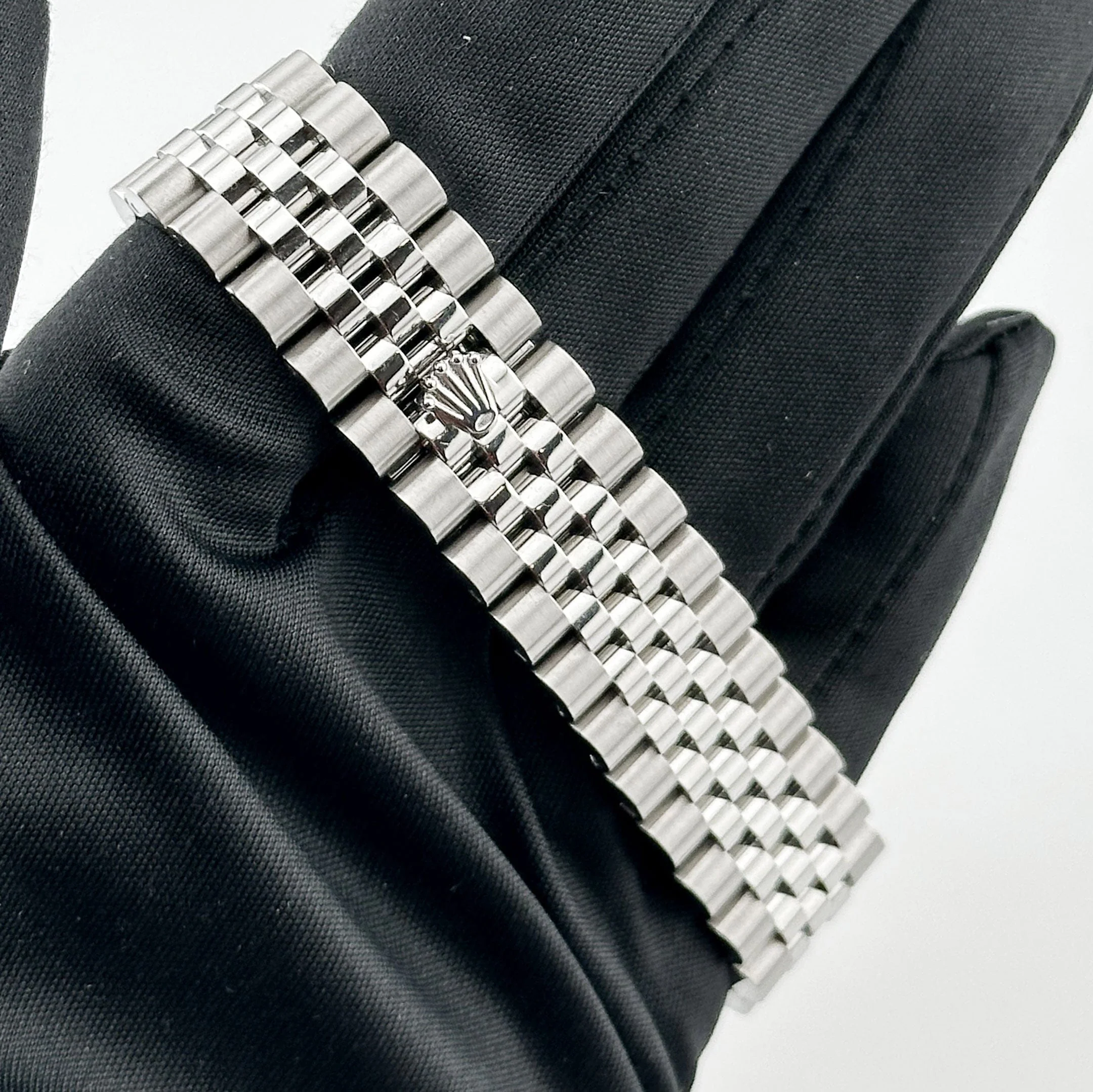 Rolex Datejust 31 278274 'Ladies' Stainless Steel Pink Diamond Dial Jubilee (2025)