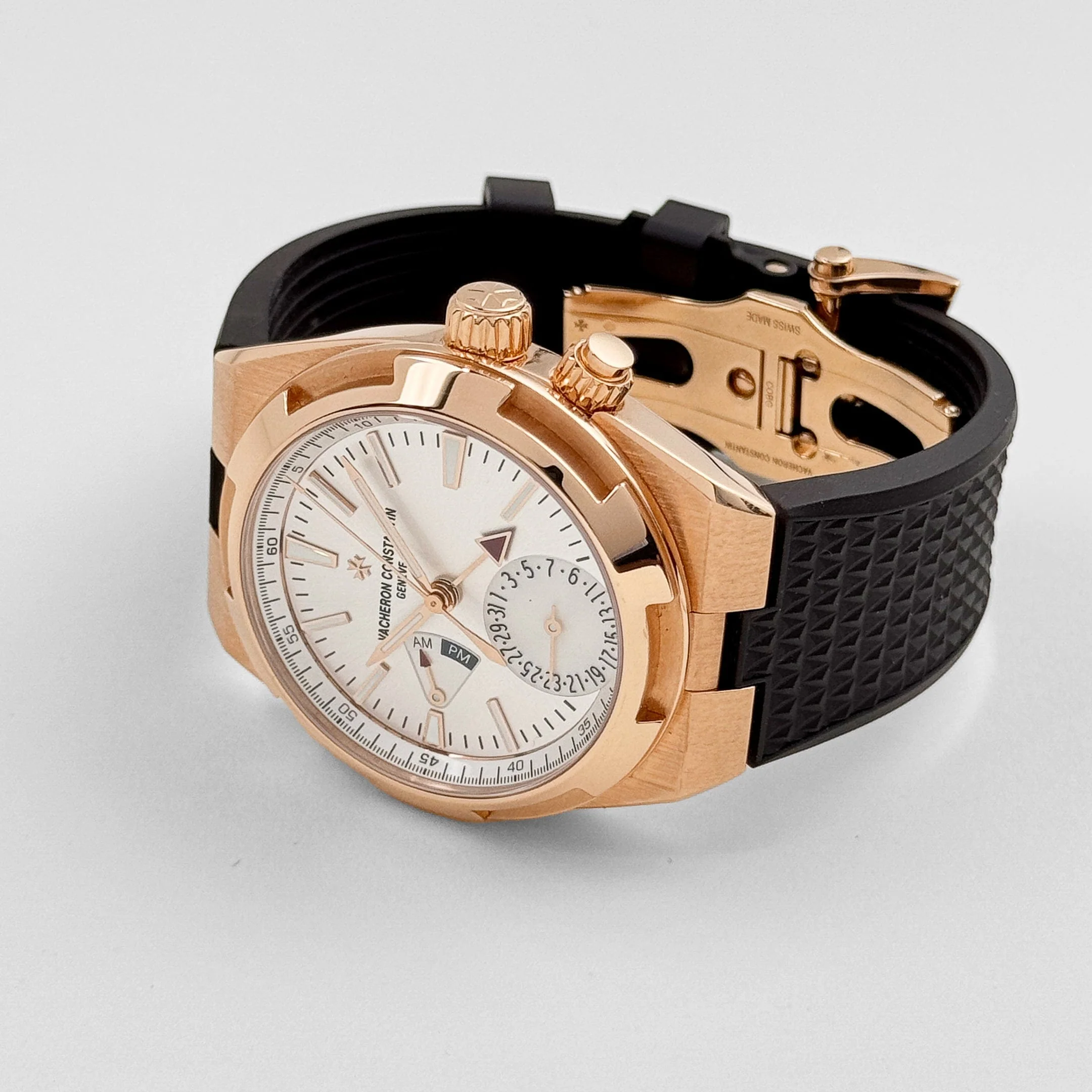 Vacheron Constantin Overseas Dual Time 7900V/000R-B336 Rose Gold Silver Dial