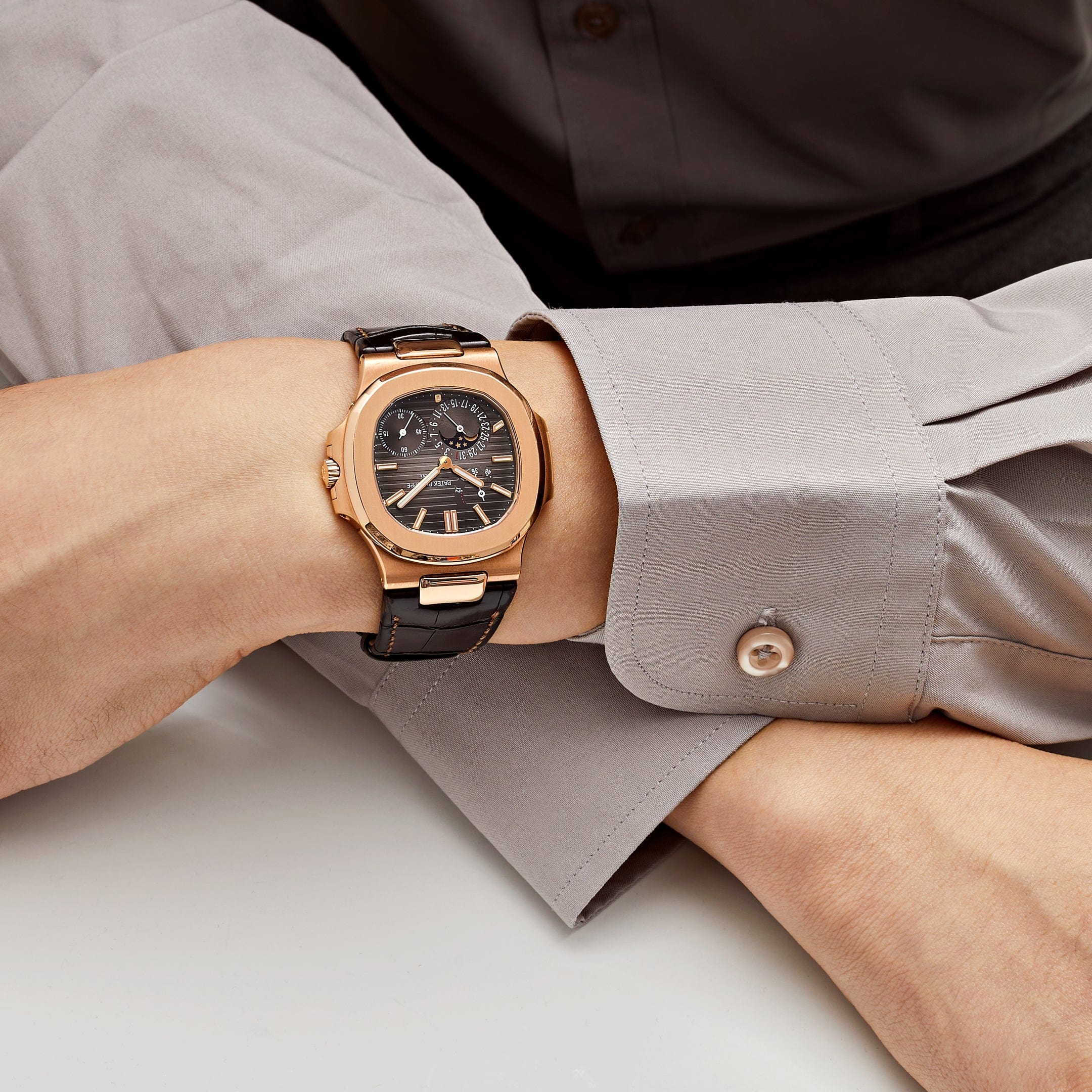 Patek Philippe Nautilus 5712R-001 Moon Phases Rose Gold (2014)