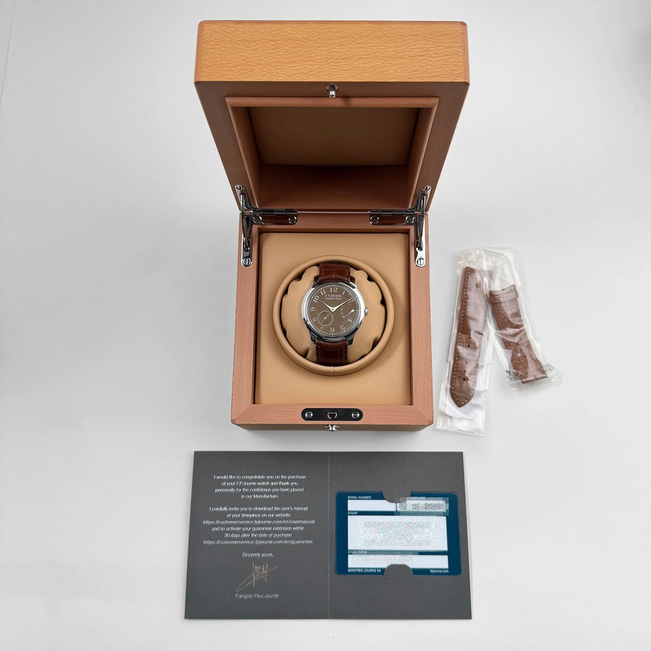 F.P.Journe Chronomètre Souverain Platinum 'Havana' Brown Dial