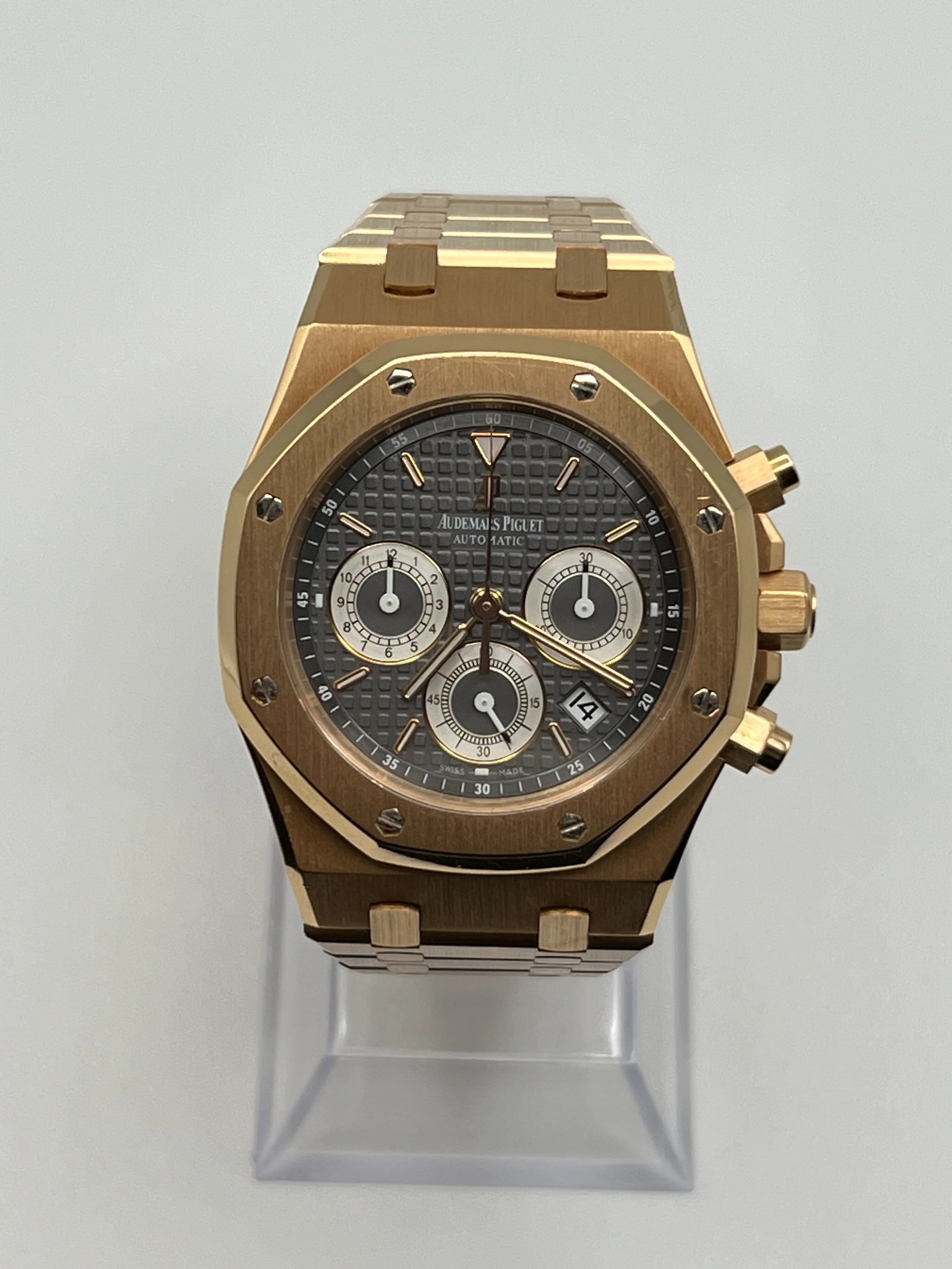 Audemars Piguet Royal Oak 26022OR.OO.D098CR.02 Chronograph Rose Gold Grey Dial