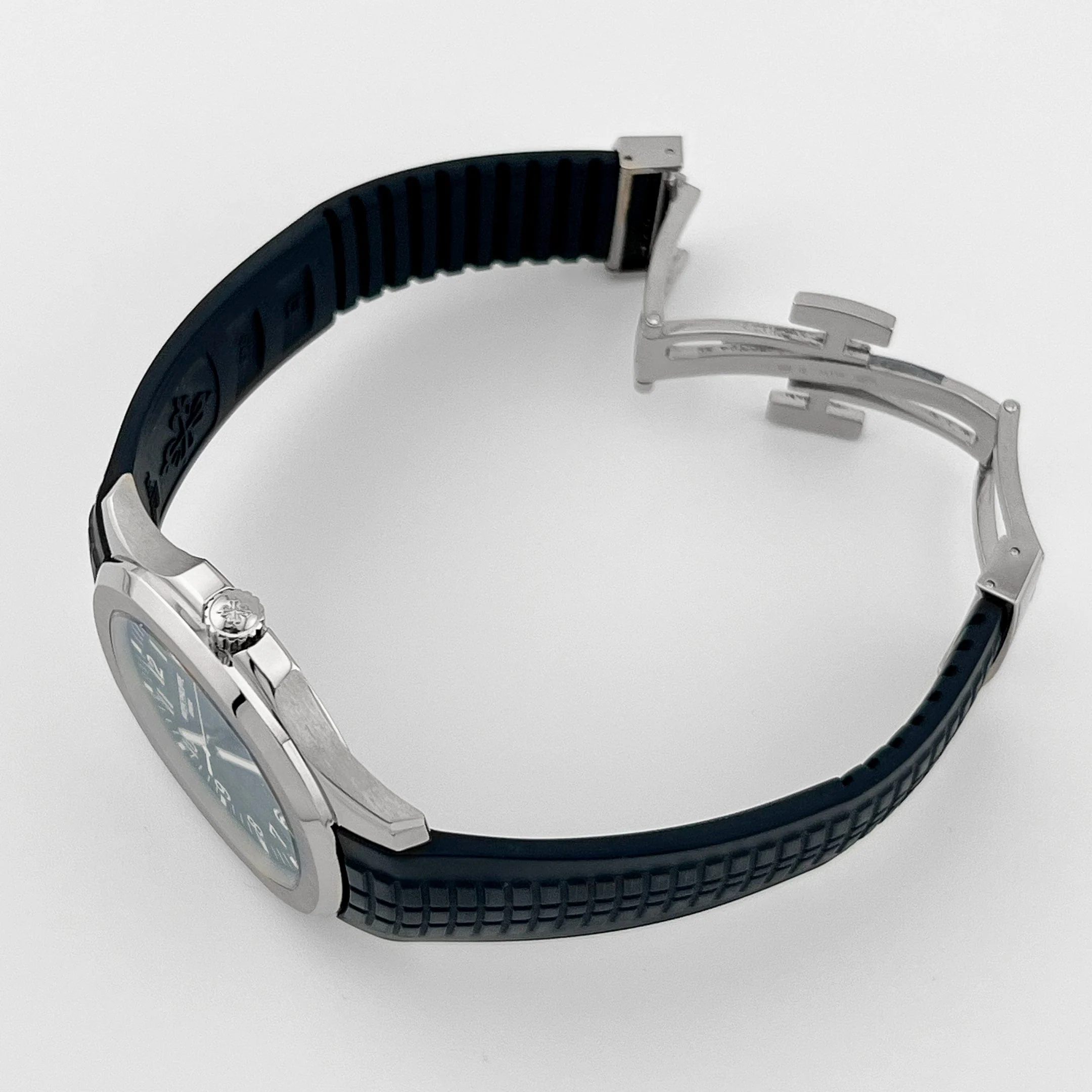 Patek Philippe Aquanaut 5168G-001 White Gold Blue Dial (2019)