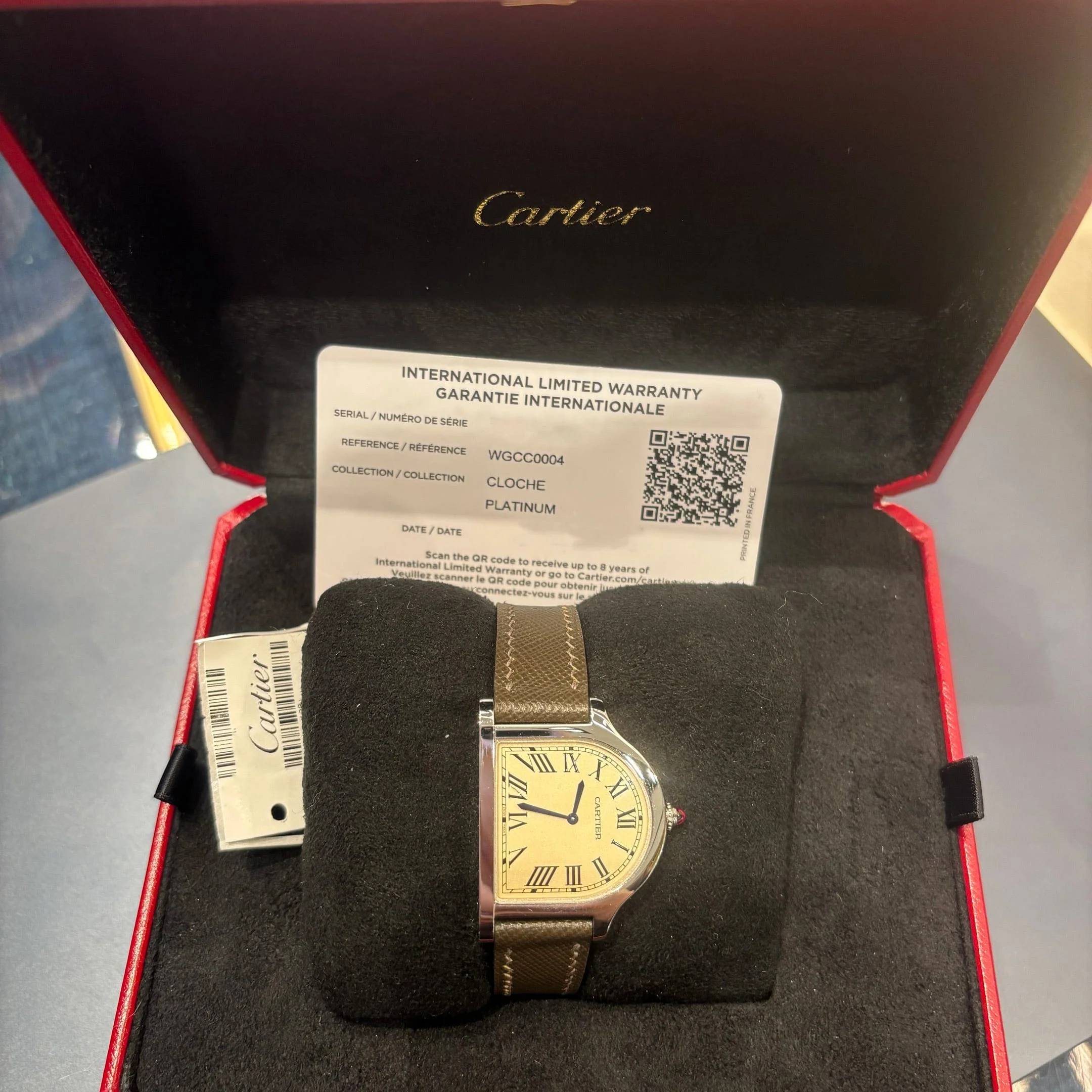 Cartier Privé Cloche de Cartier WGCC0004 Platinum White Dial Limited Edition of 100 (2021)