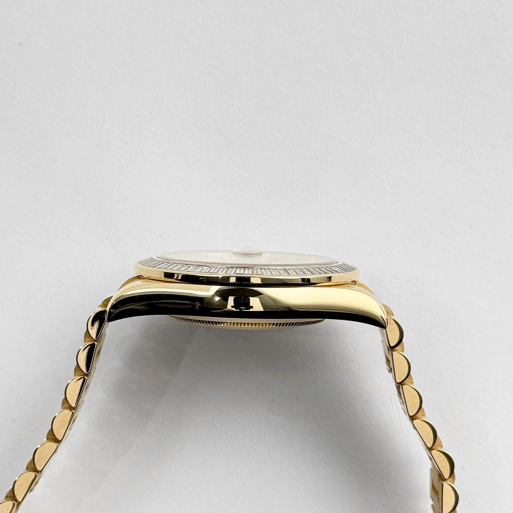 Rolex Day-Date II 218398 Yellow Gold Champagne Ruby Dial Diamond Bezel (2010)