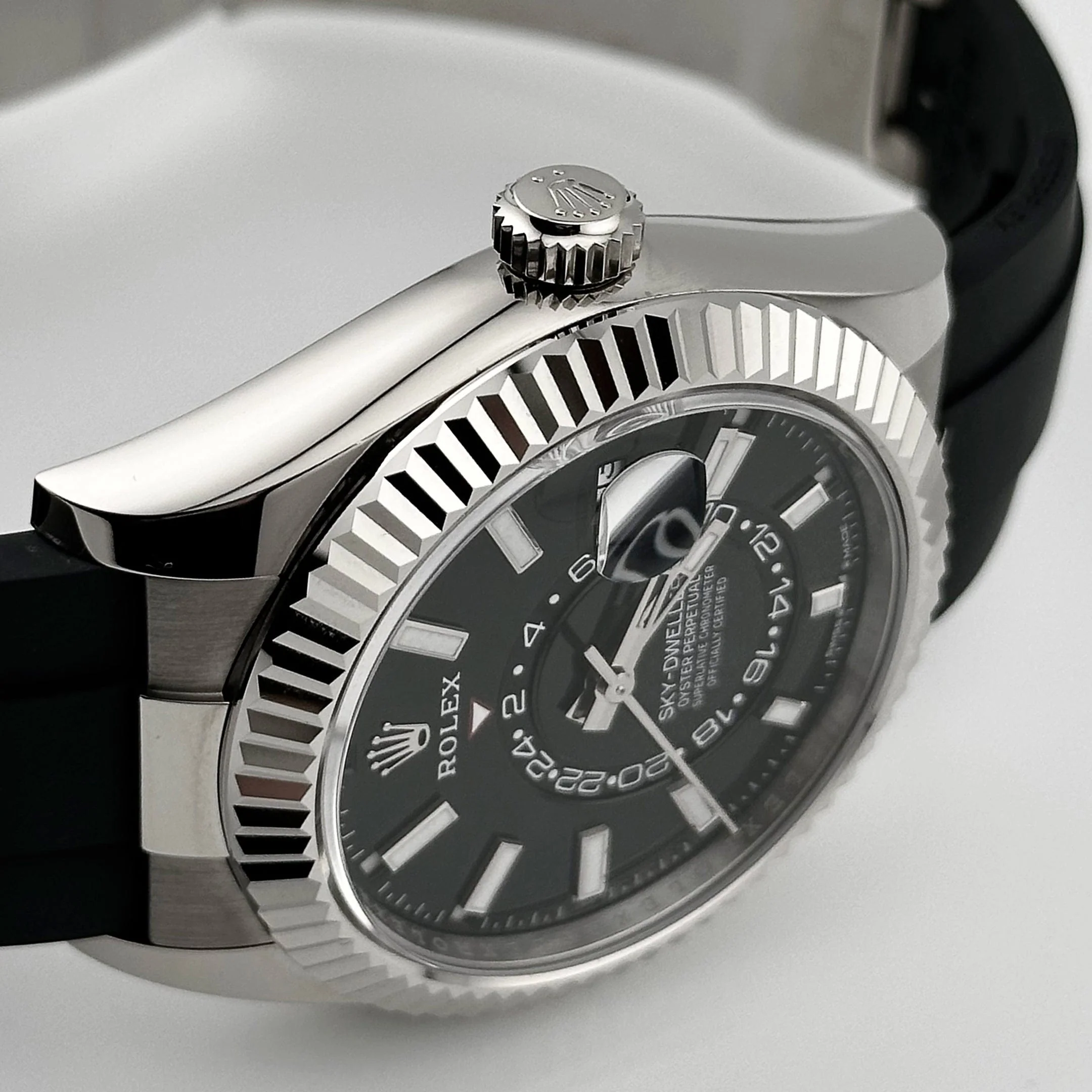 Rolex Sky-Dweller 336239 White Gold Black Dial Oysterflex (2025)