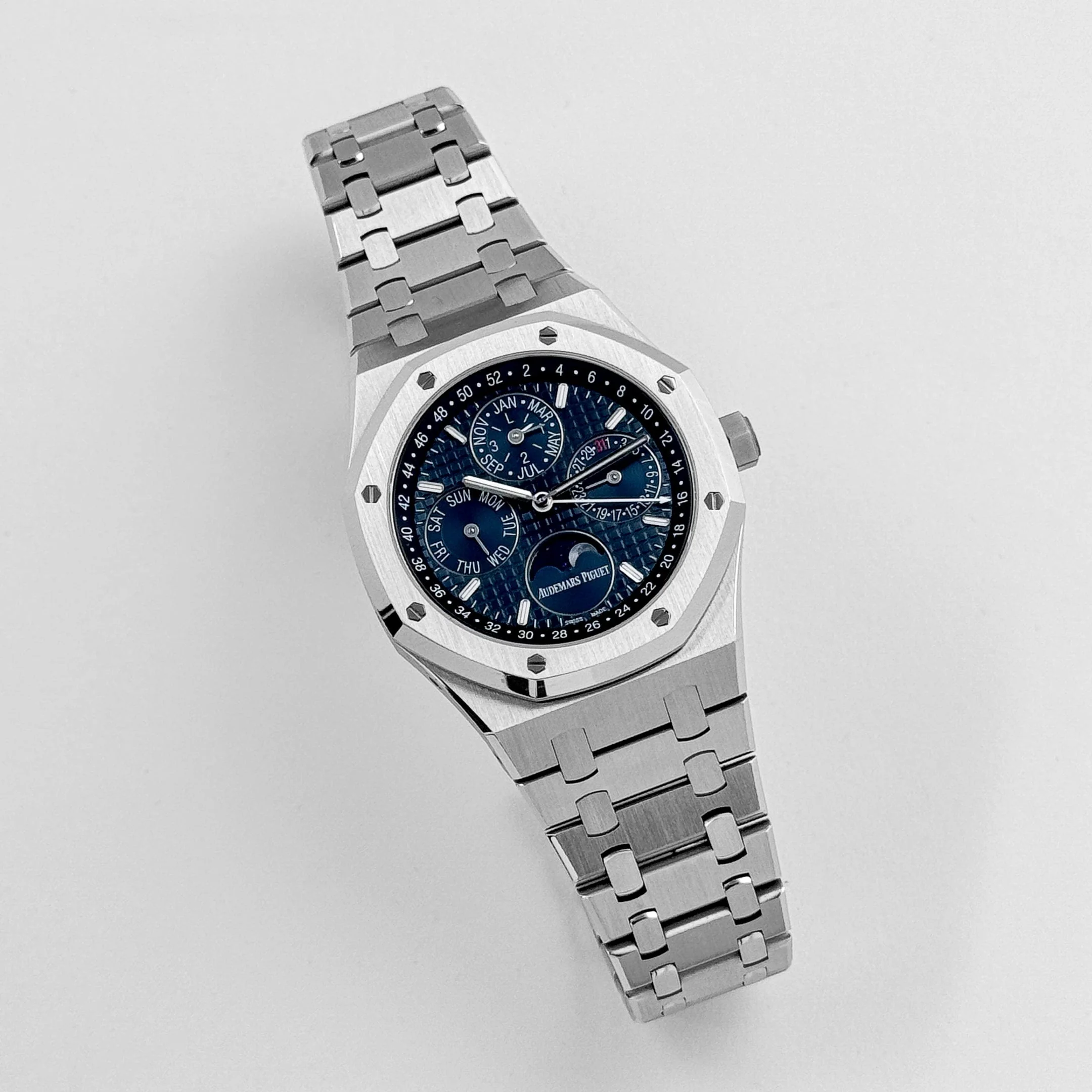 Audemars Piguet Royal Oak 26574ST.OO.1220ST.02 Perpetual Calendar Stainless Steel Dark Blue Dial (2019)