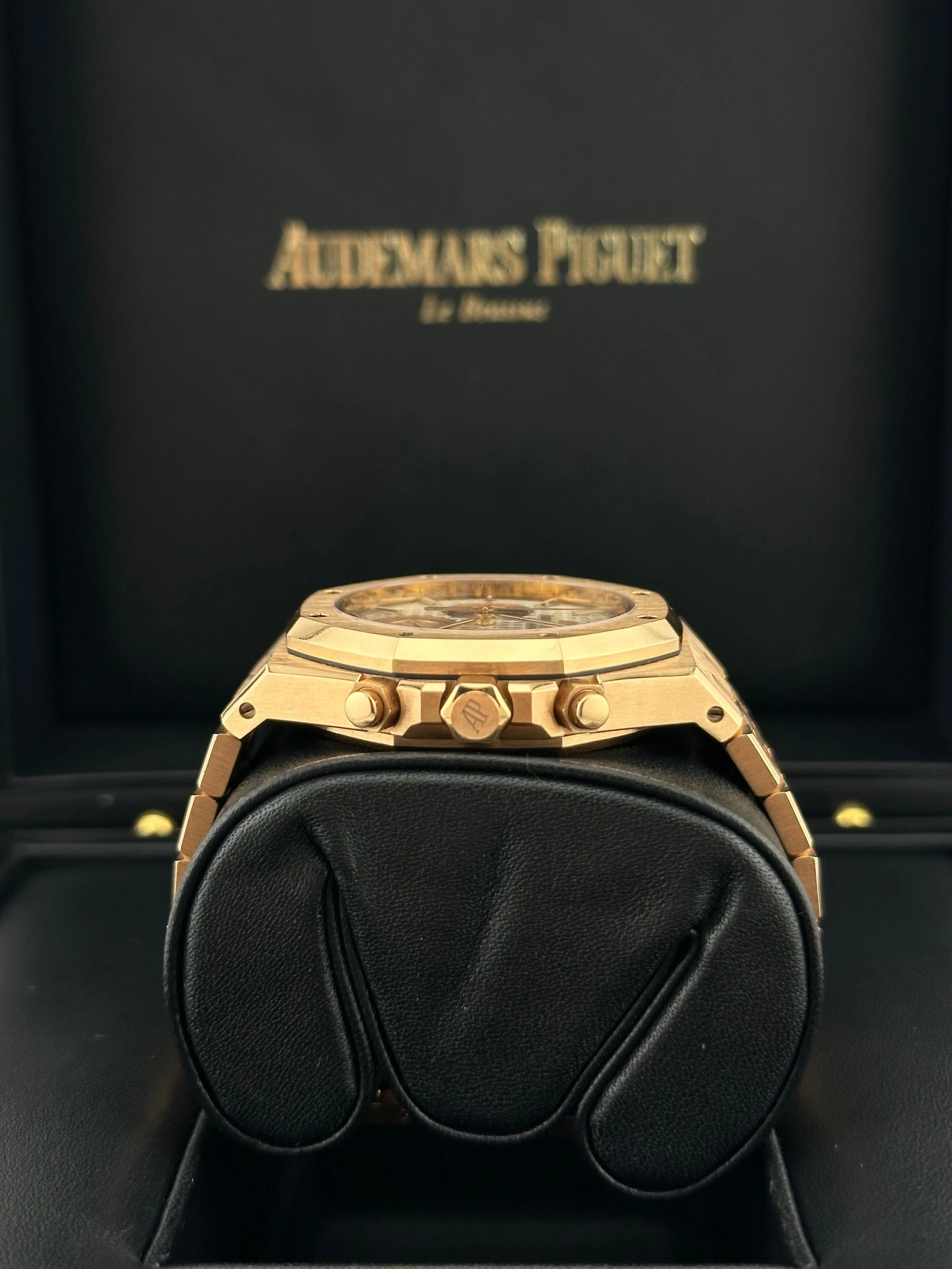 Audemars Piguet Royal Oak 26315OR.OO.1256OR.01 Chronograph Rose Gold Silver Dial