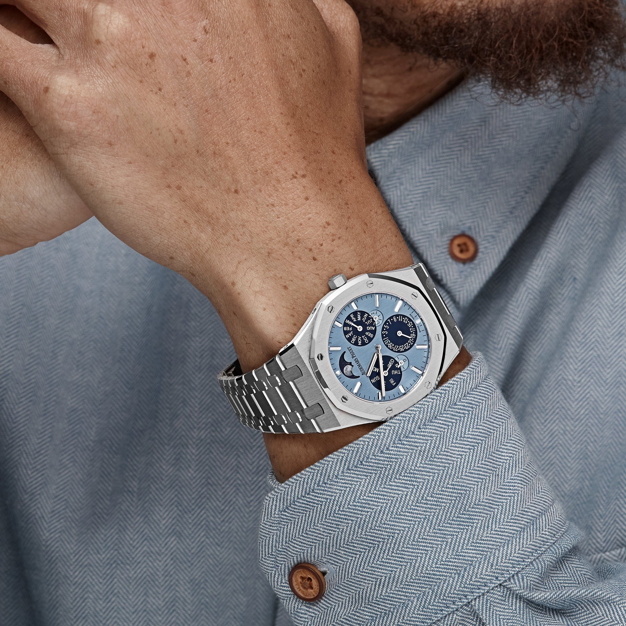 Audemars Piguet Royal Oak 26586BC.OO.1240.BC.99 Perpetual Calendar Ultra-Thin “Luminary” White Gold Light Blue Limited Edition of 25