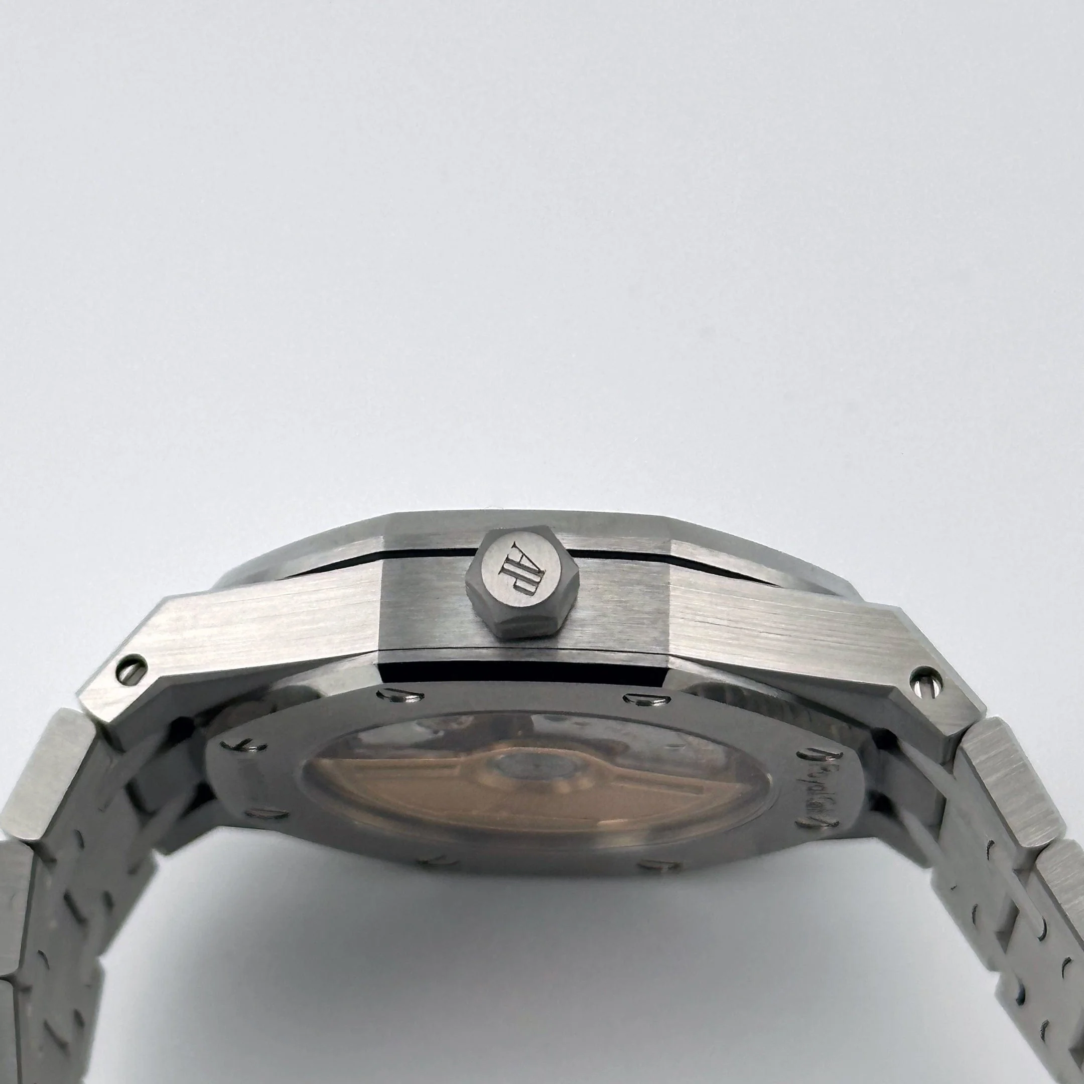 Audemars Piguet Royal Oak 77350ST.OO.1261ST.01 Stainless Steel Silver-Toned Dial