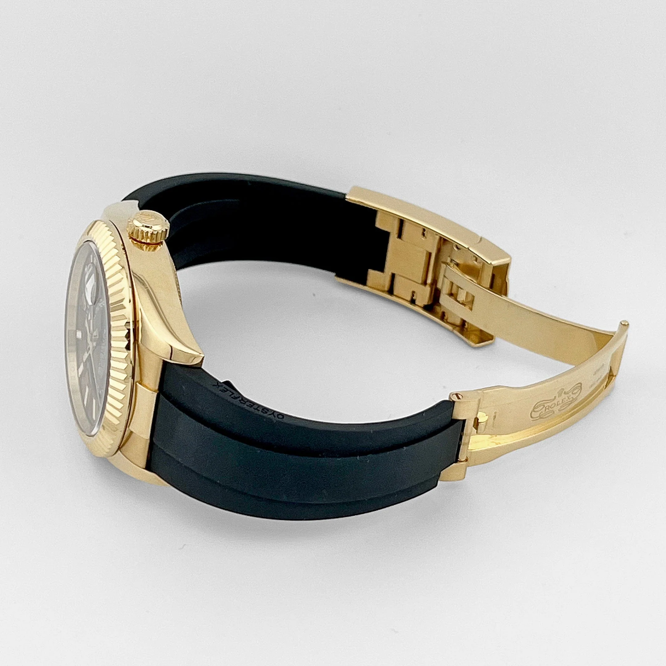 Rolex Sky-Dweller 326238 Yellow Gold Bright Black Dial (2022)