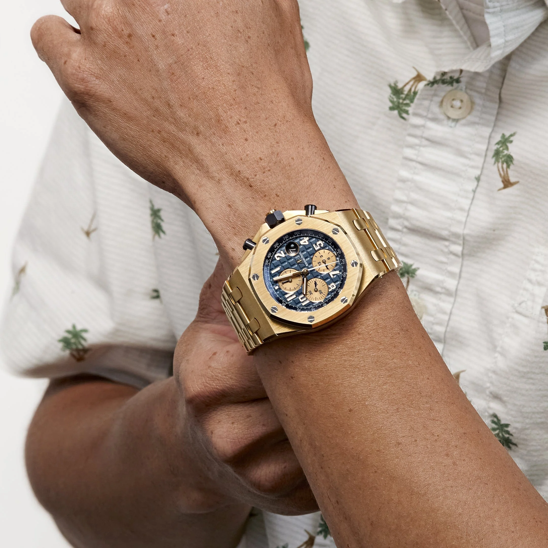 Audemars Piguet Royal Oak Offshore Chronograph 26470BA.OO.1000BA.01 Yellow Gold Blue Dial