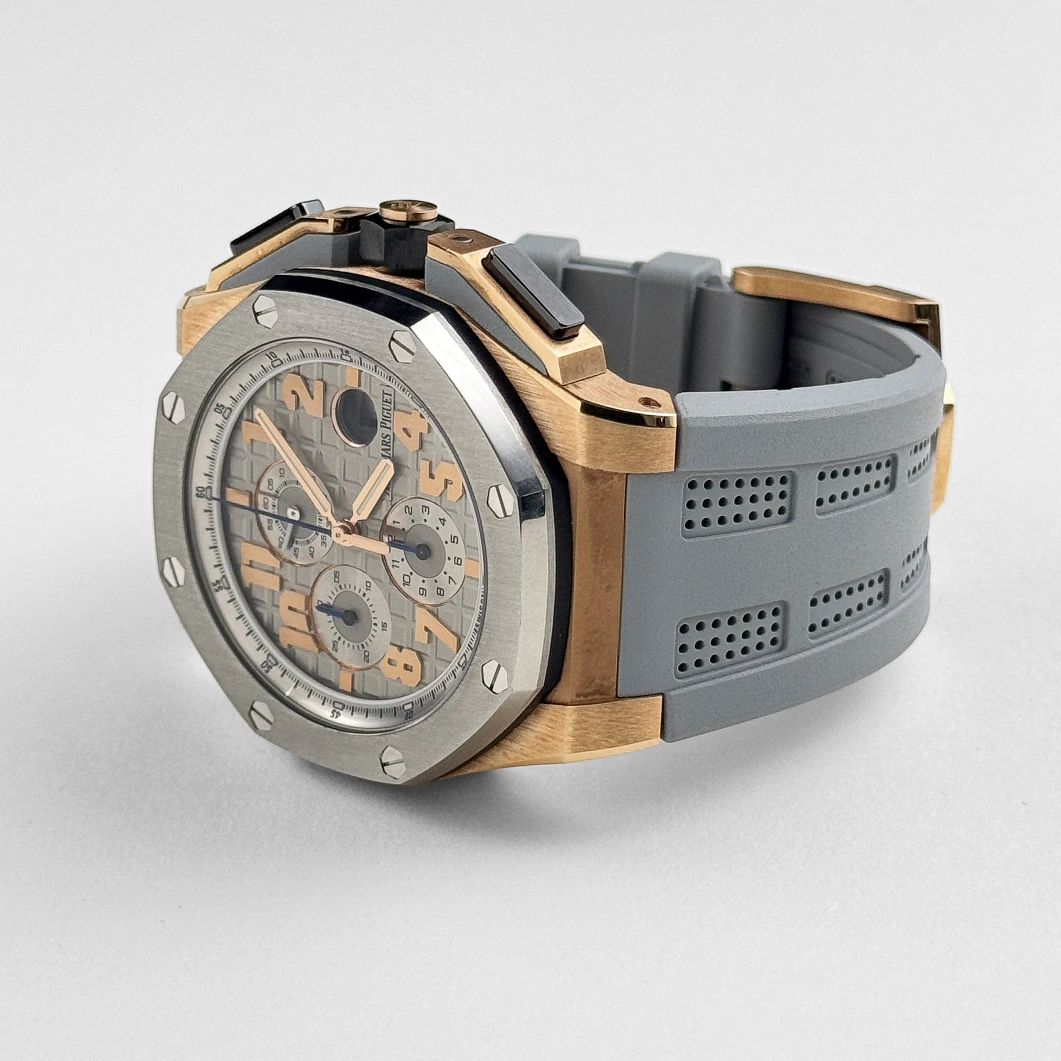 Audemars Piguet Royal Oak Offshore 26210OI.OO.A109CR.01 Chronograph 'Lebron James' Limited Edition of 600 (2013)