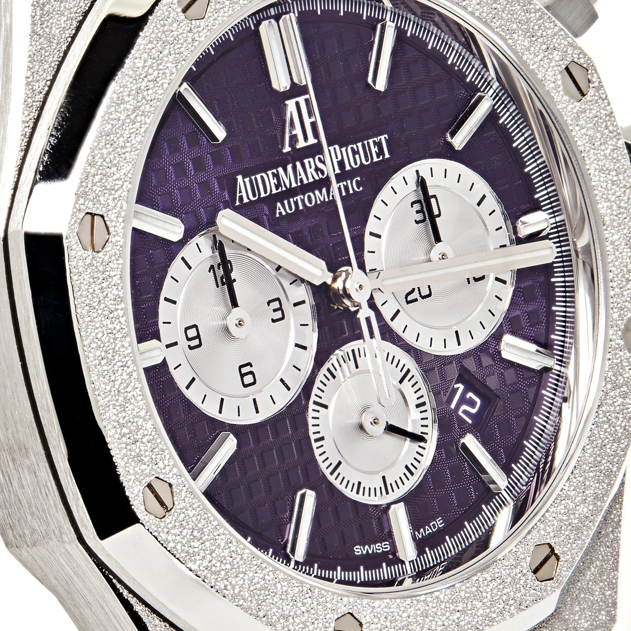 Audemars Piguet Royal Oak 26331BC.GG.1224BC.01 Chronograph Purple Dial Frosted White Gold