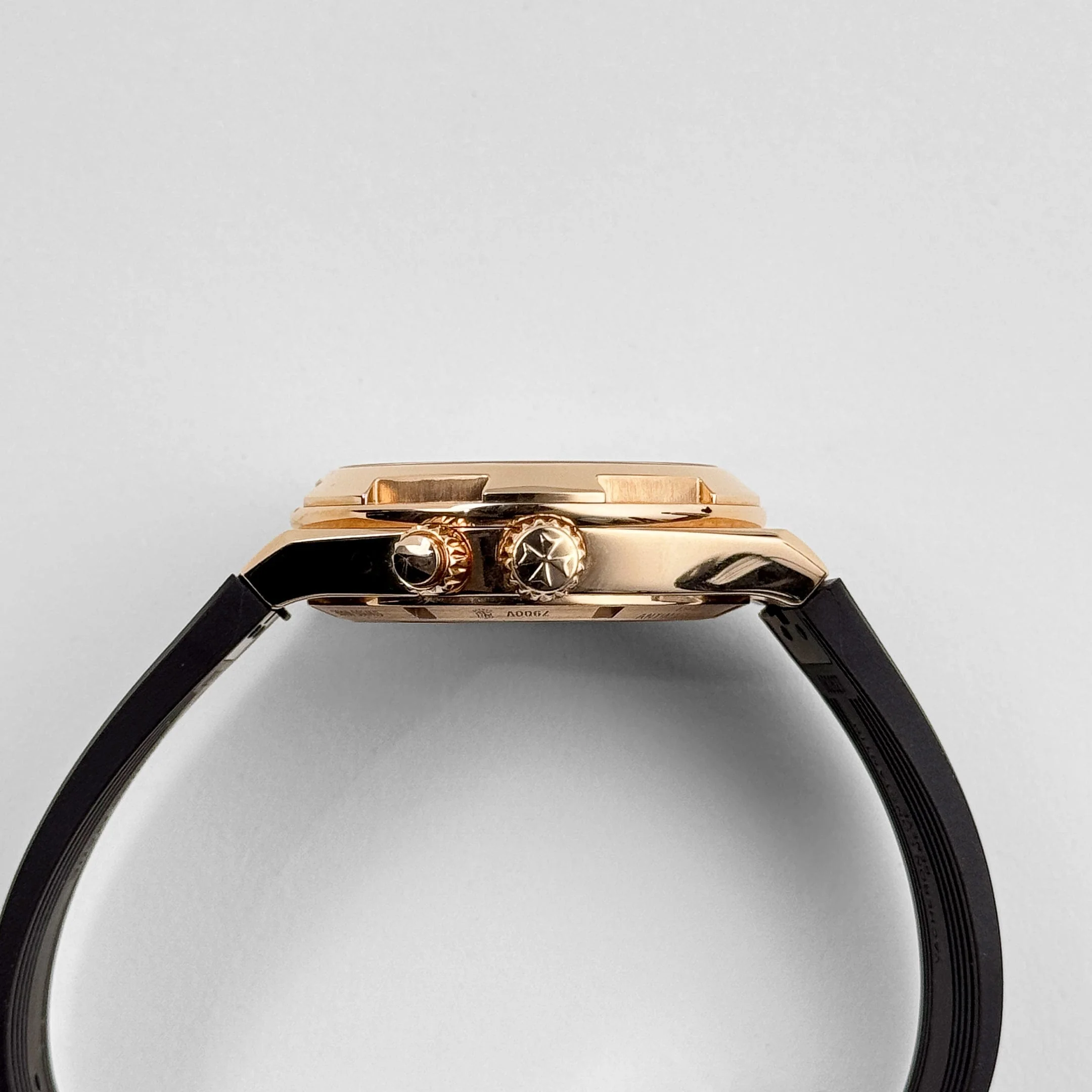 Vacheron Constantin Overseas Dual Time 7900V/000R-B336 Rose Gold Silver Dial