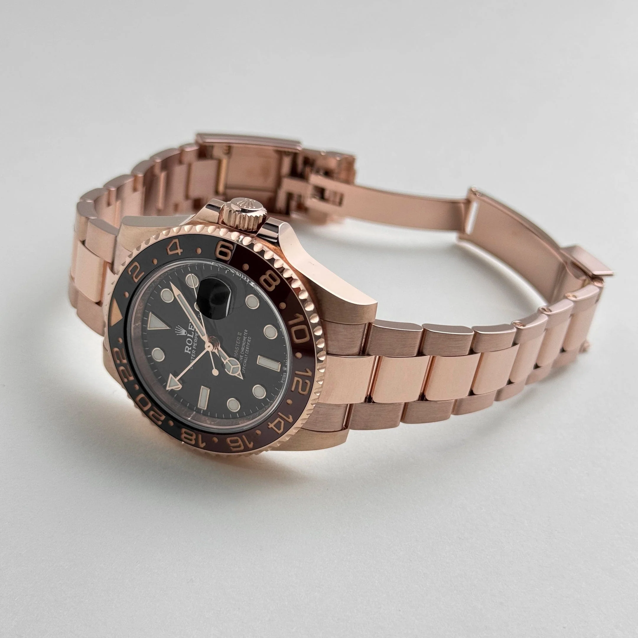 Rolex GMT-Master II 126715CHNR 'Root Beer' Rose Gold Black Dial (2020)