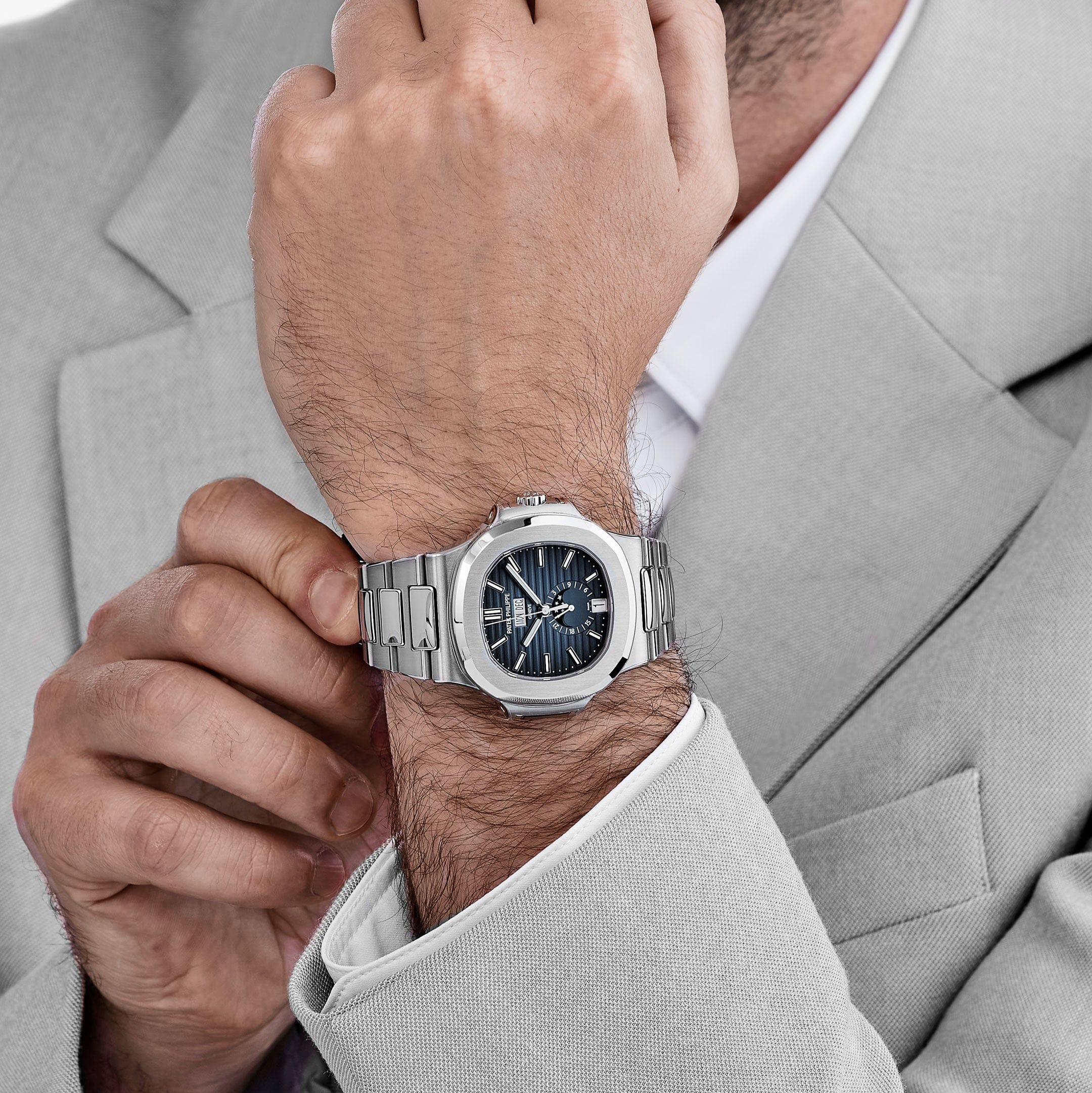 Patek Philippe Nautilus 5726/1A-014 Annual Calendar Stainless Steel Blue Dial (2024)