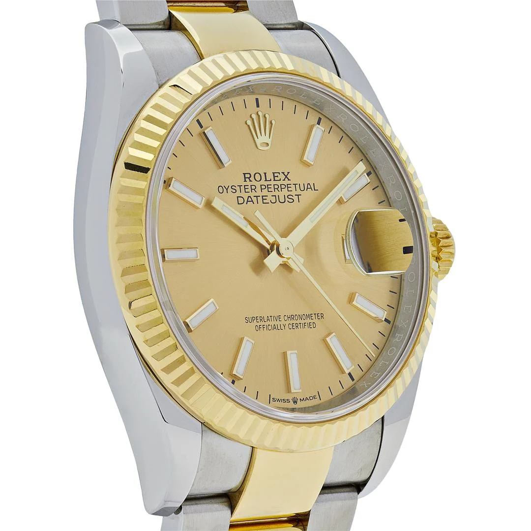 Rolex Datejust 41 126333 Stainless Steel Yellow Gold Champagne Dial Oyster (2023)