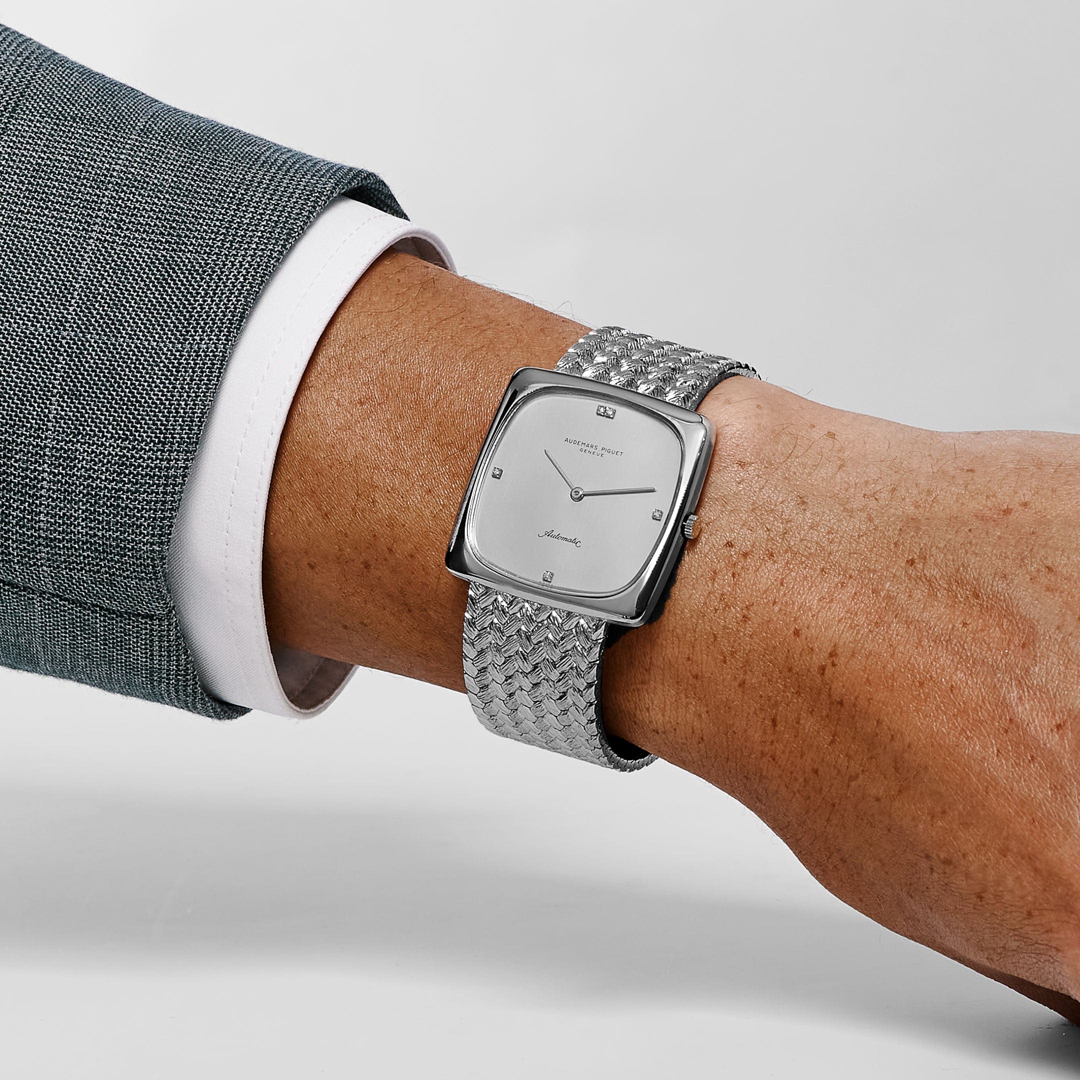 Audemars Piguet Jumbo Square White Gold Silver Diamond Dial