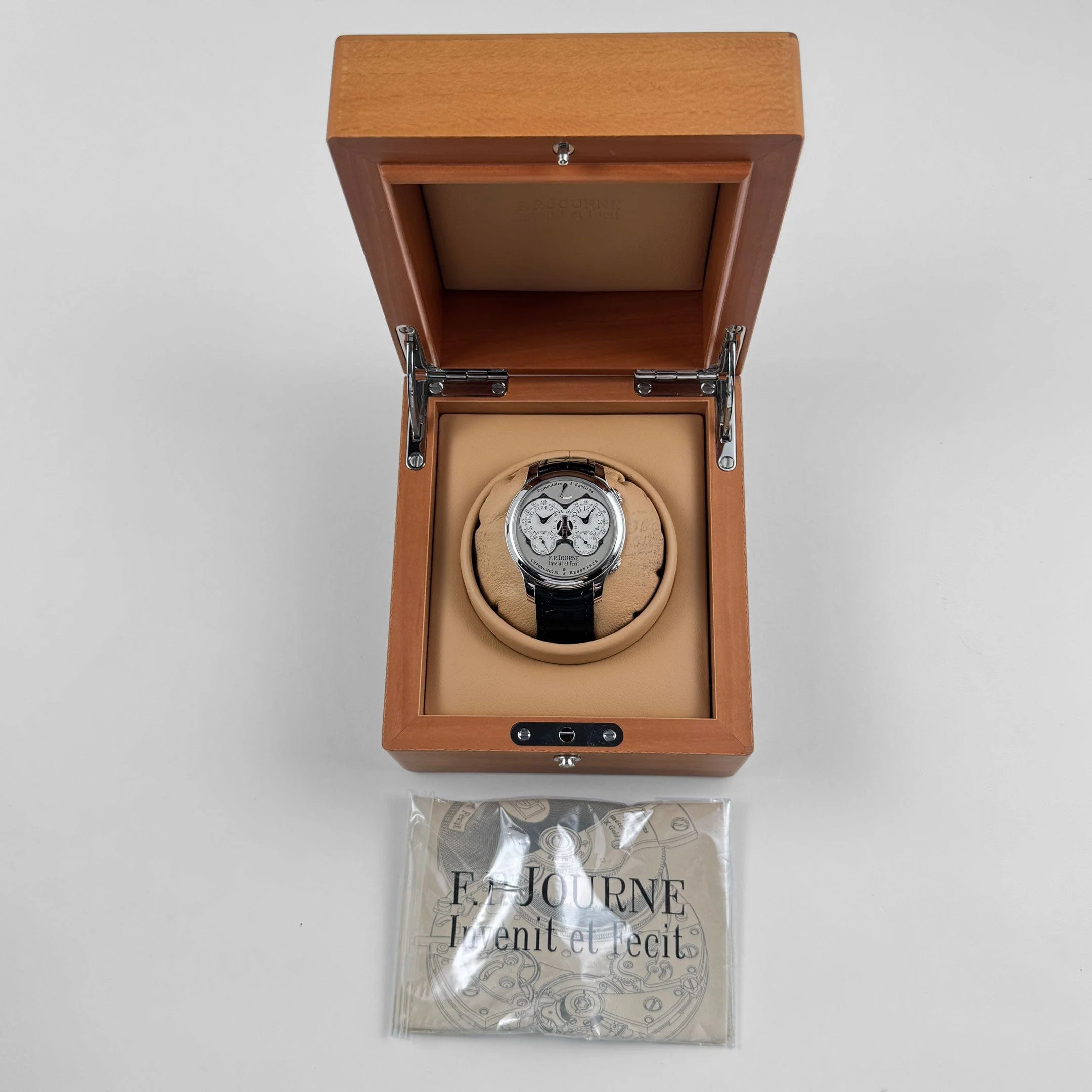 F.P.Journe Chronomètre À Résonance Ref. RQ Platinum Silver Dial