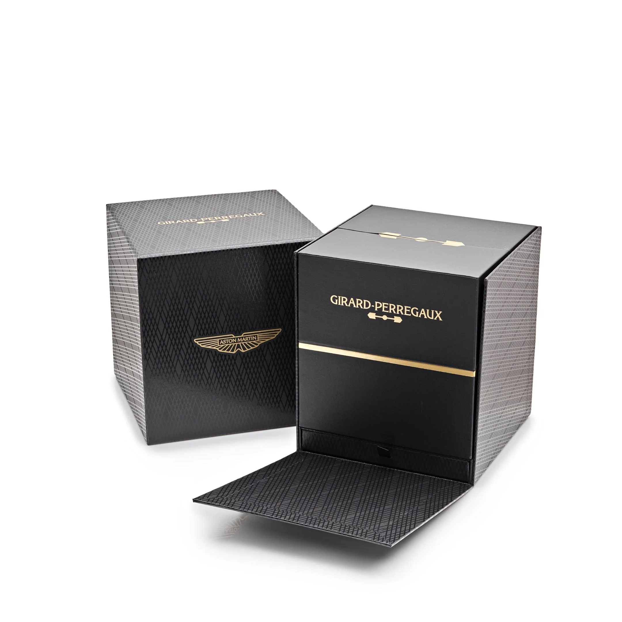 Girard Perregaux Laureato 81010-32-3081-1CX Ceramic Green Dial Aston Martin Limited Edition (2023)