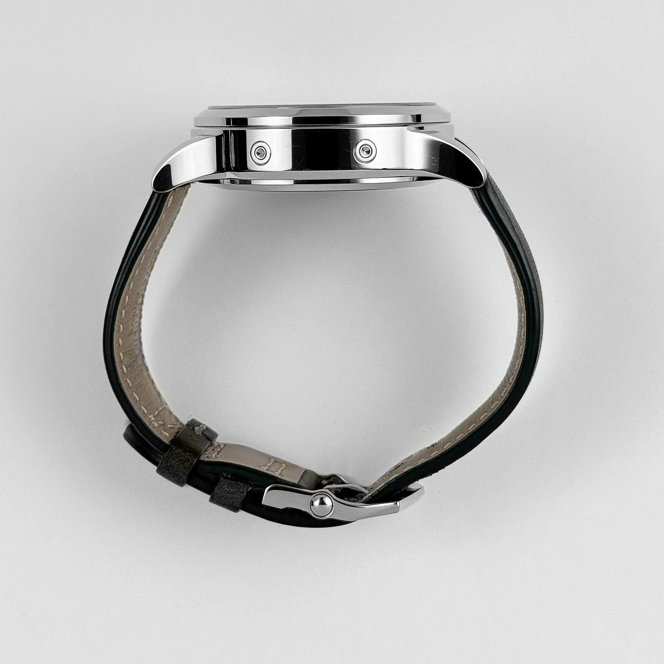 Patek Philippe Complications 5924G-010 Calatrava 'Pilot' Travel Time Chronograph White Gold Green Dial (2023)